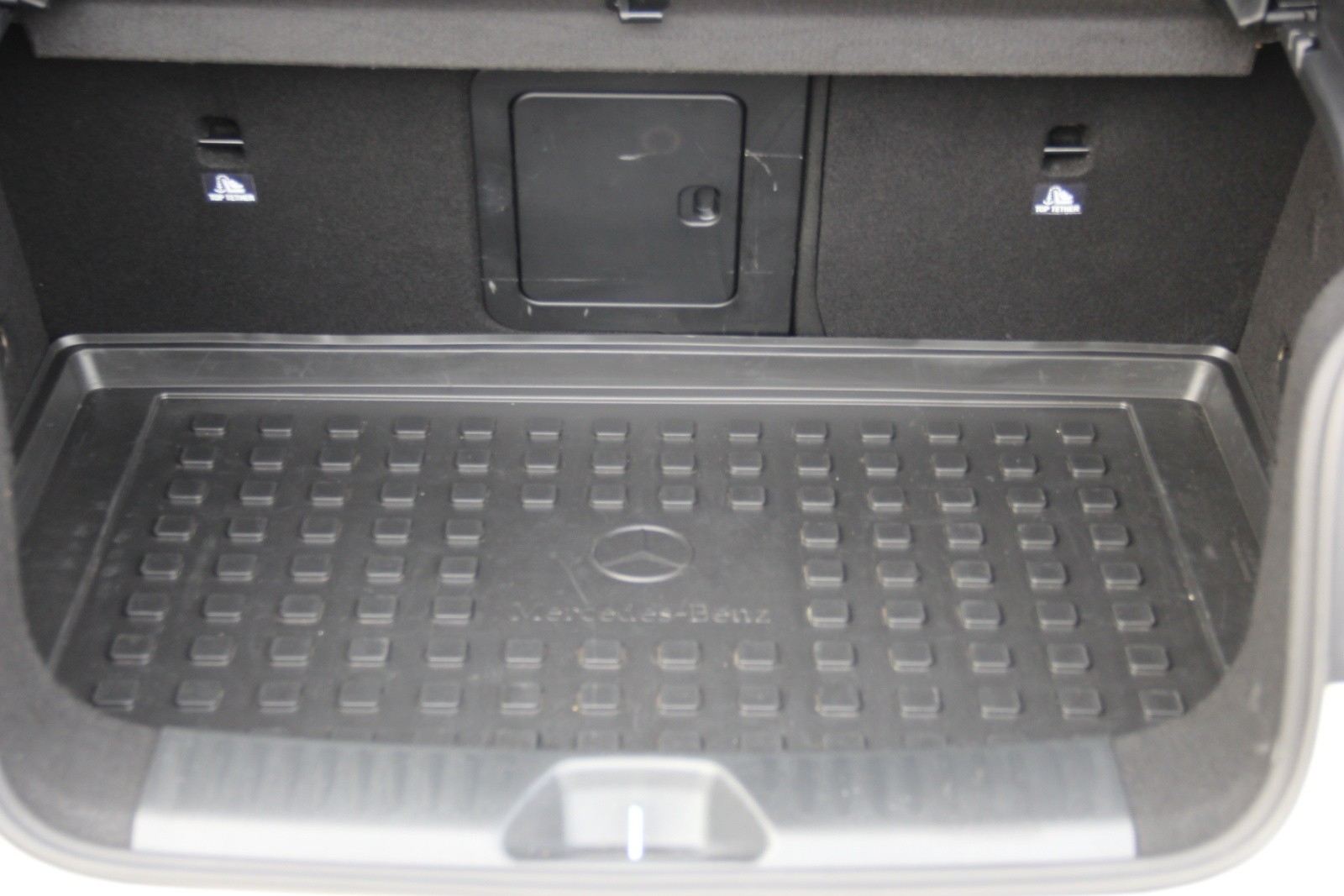 MERCEDES-BENZ A 250 Sport 4Matic 7G-DCT-image-14