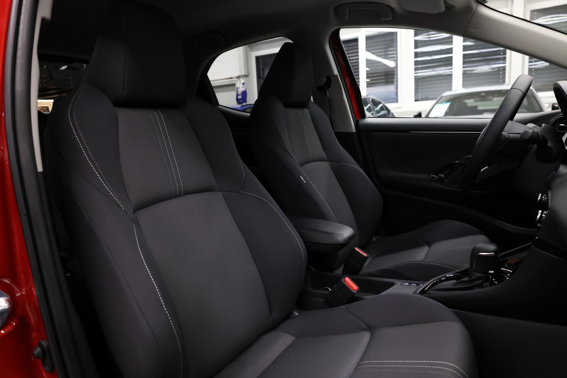 TOYOTA Yaris 1.5 VVT-i HSD Teamplayer-image-20