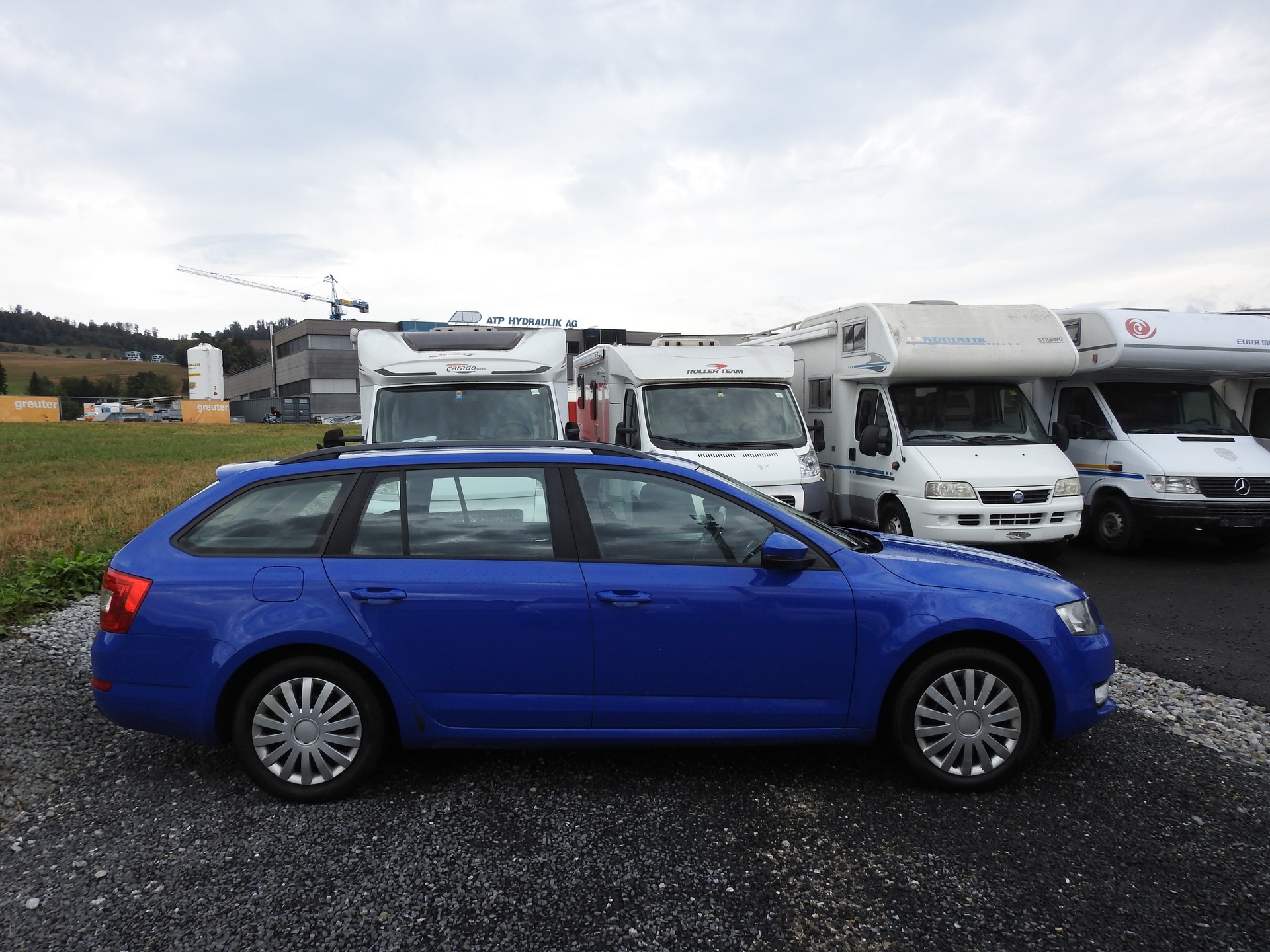 SKODA Octavia Combi 1.6 TDI Style 4x4-image-6
