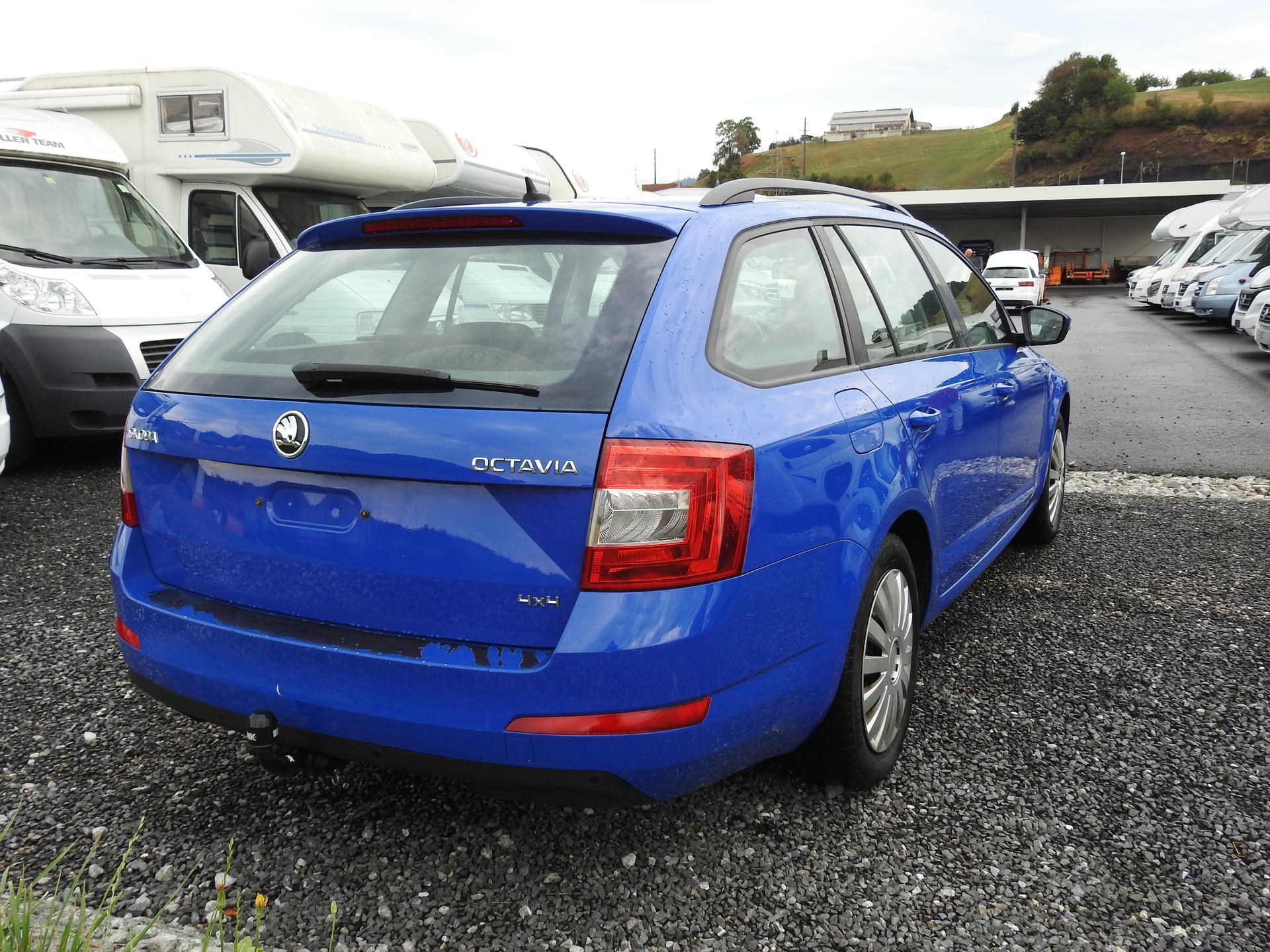 SKODA Octavia Combi 1.6 TDI Style 4x4-image-5