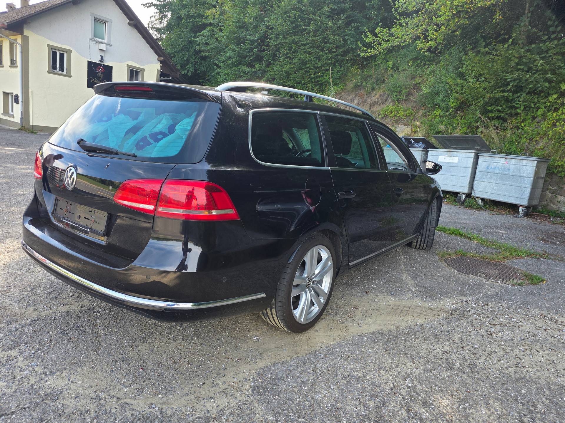 VW Passat Variant 2.0 TDI BMT Highline DSG-image-5