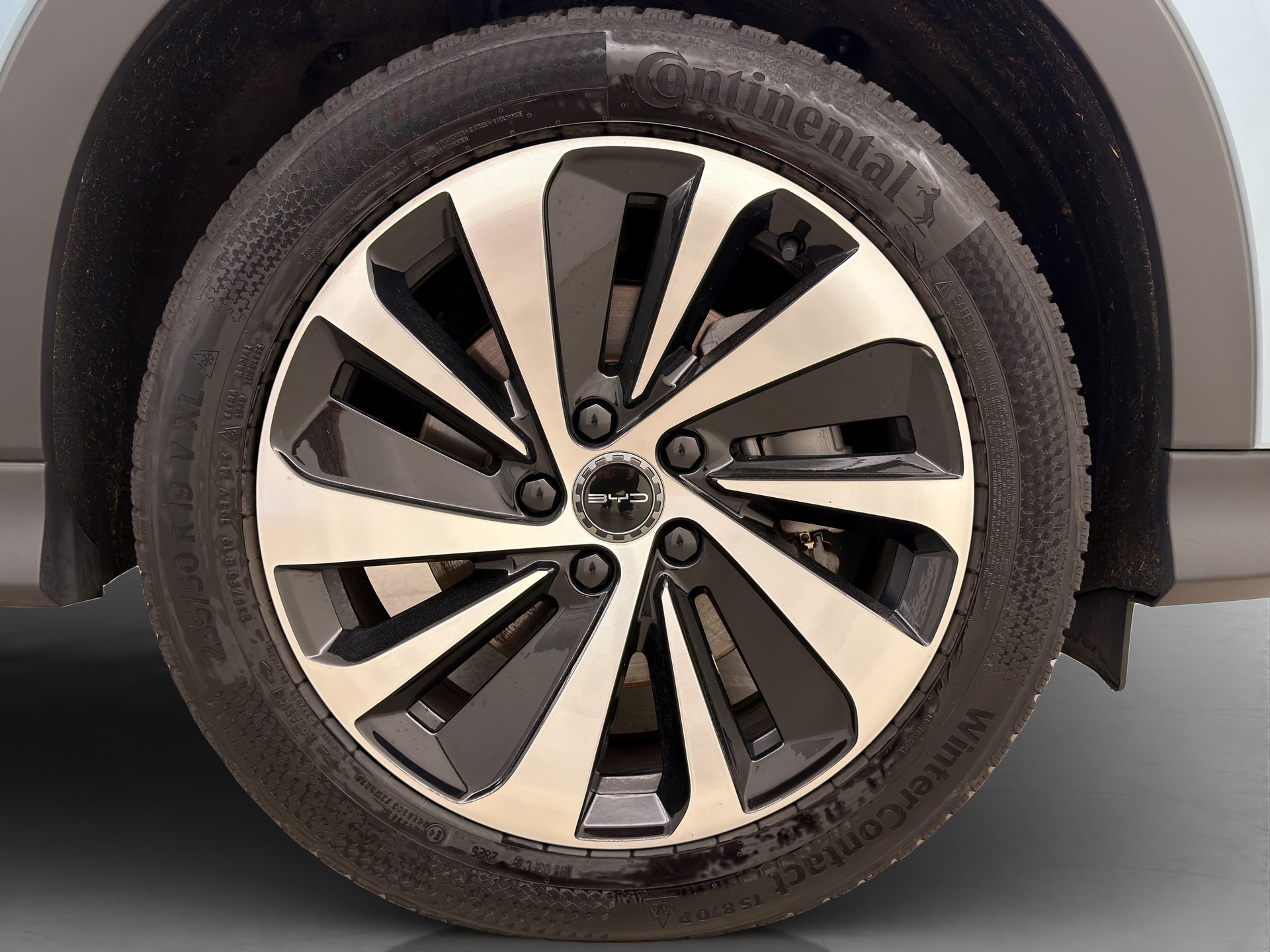BYD Seal U DM-i Design AWD-image-9