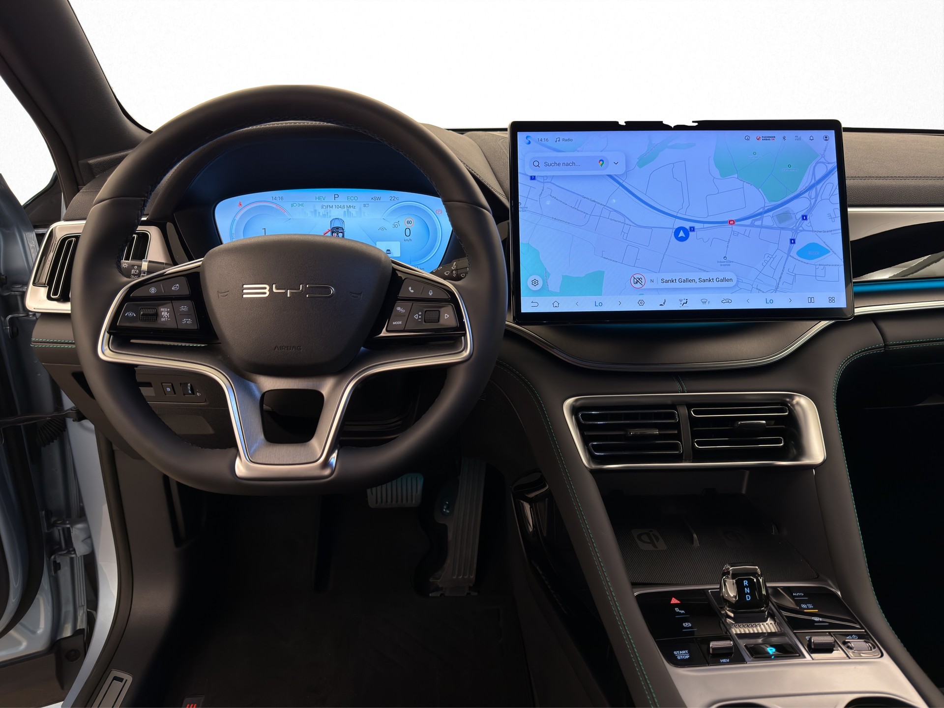 BYD Seal U DM-i Design AWD-image-13