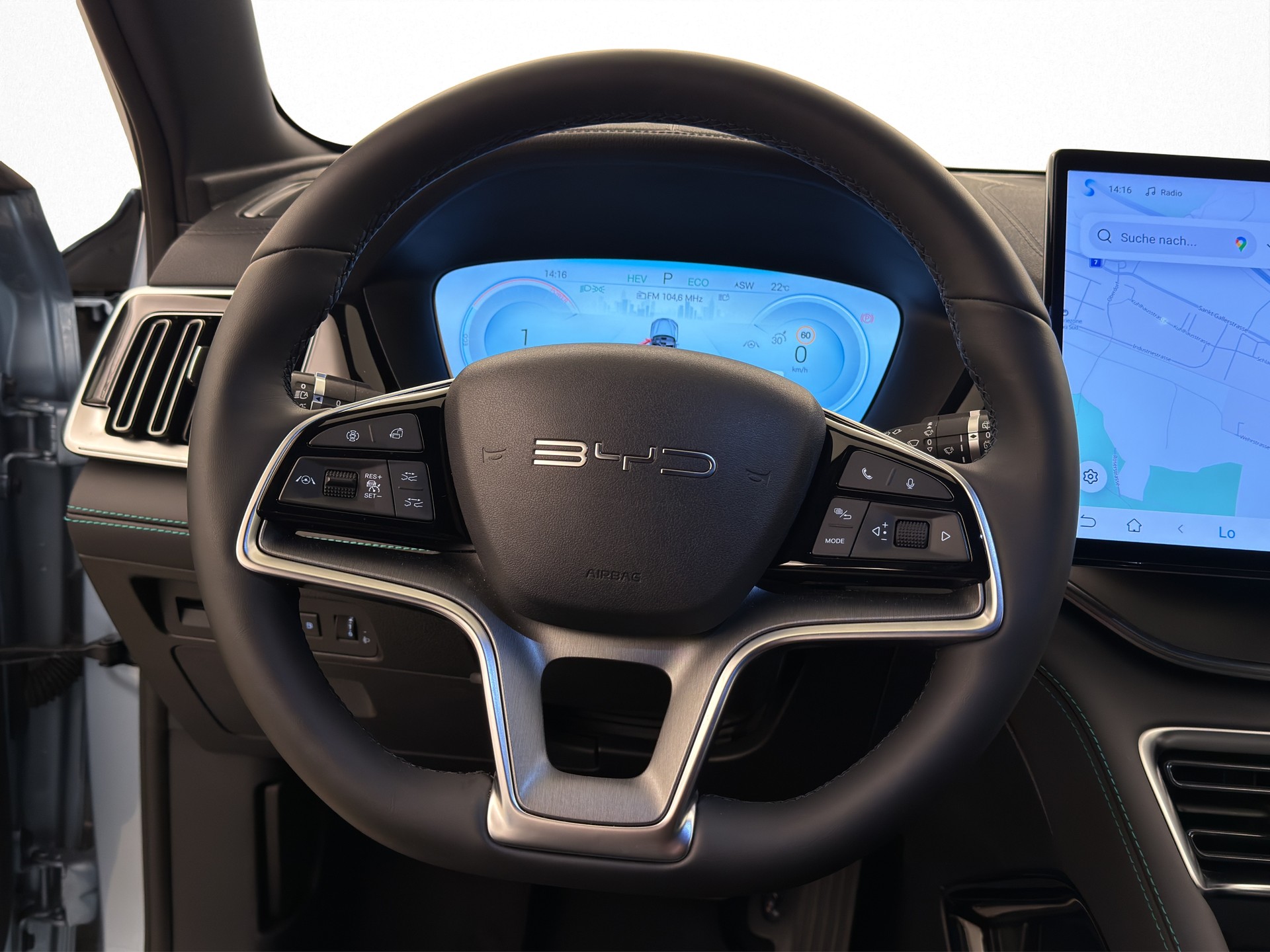 BYD Seal U DM-i Design AWD-image-6