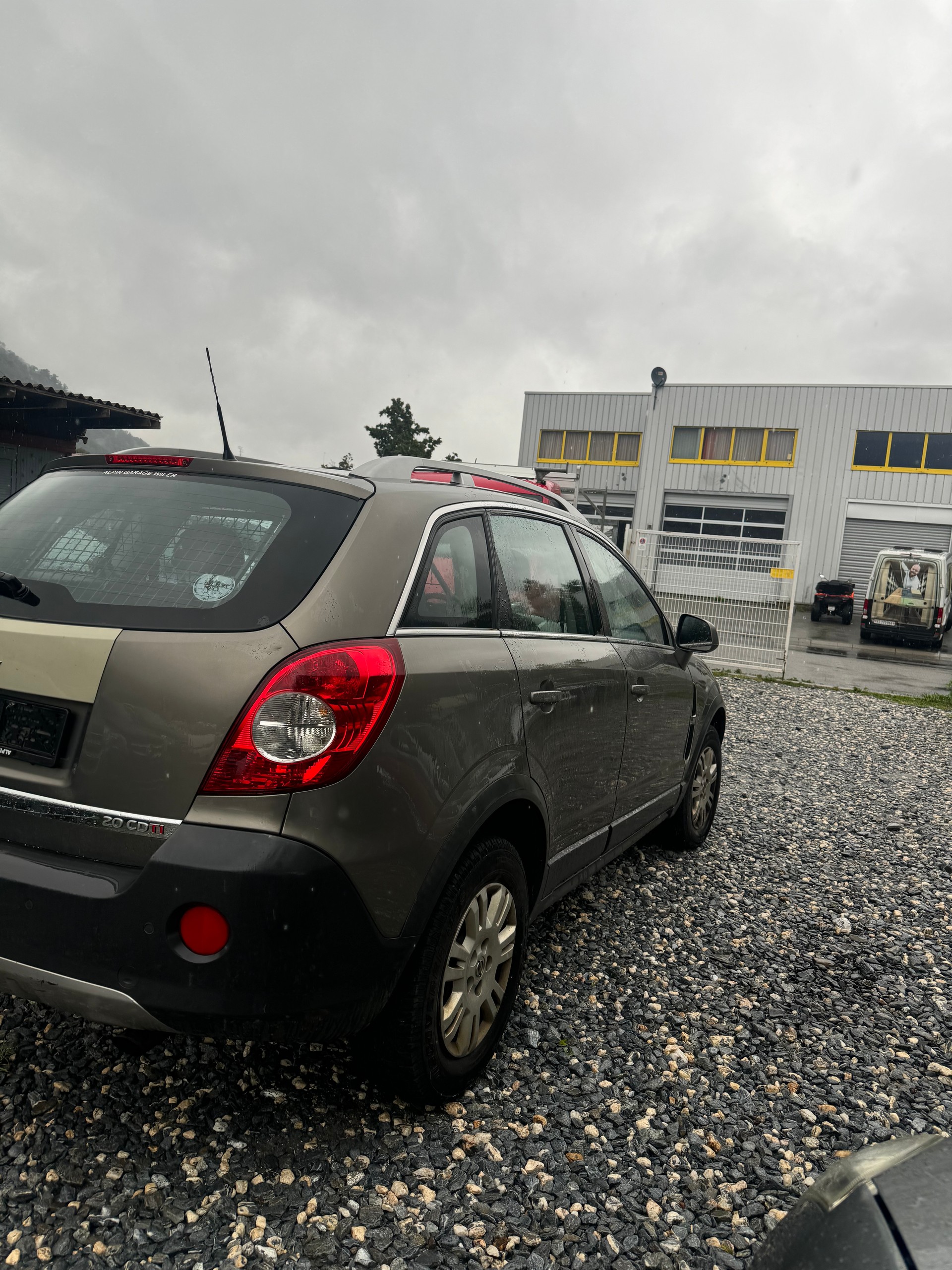 OPEL Antara 2.0 CDTi Enjoy 4WD Automatic-image-5