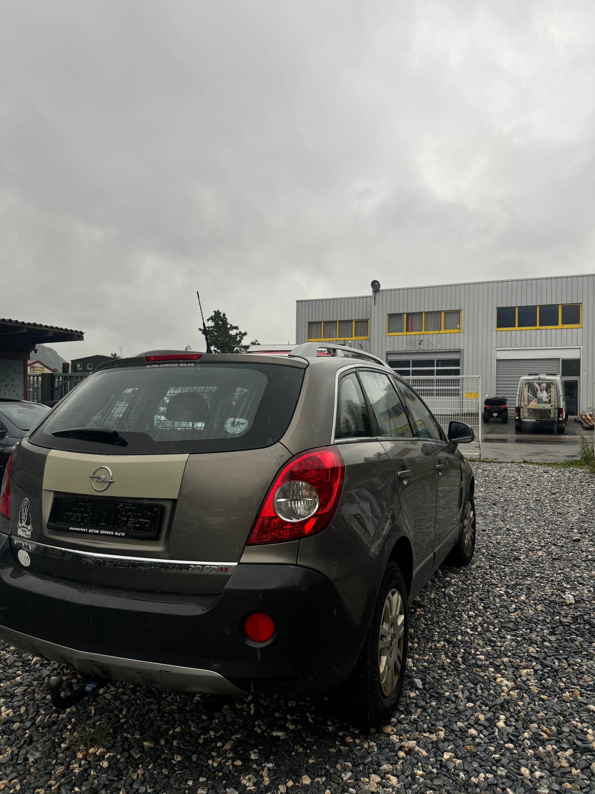 OPEL Antara 2.0 CDTi Enjoy 4WD Automatic-image-14