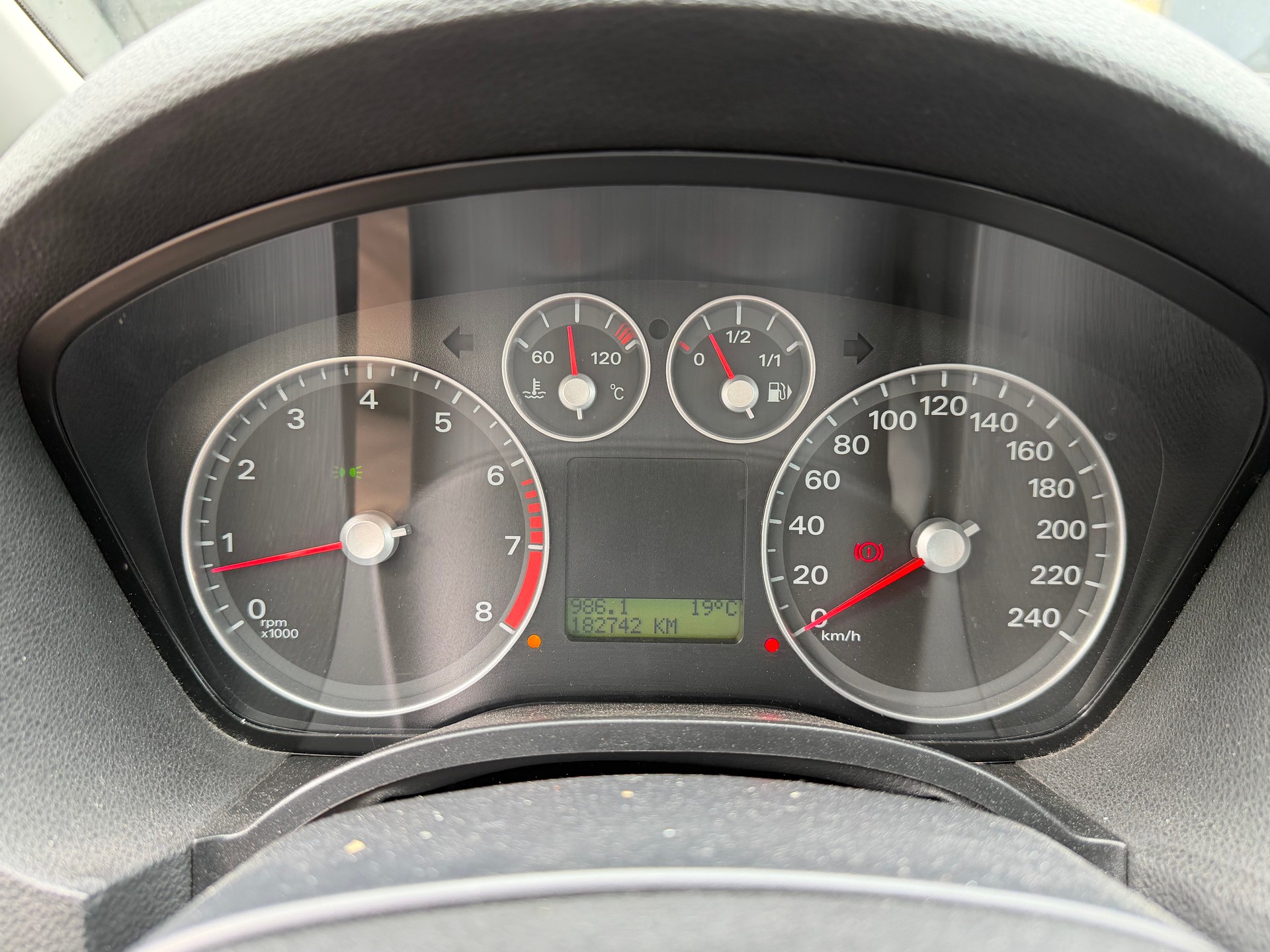FORD Focus C-Max 1.8 Ambiente-image-12