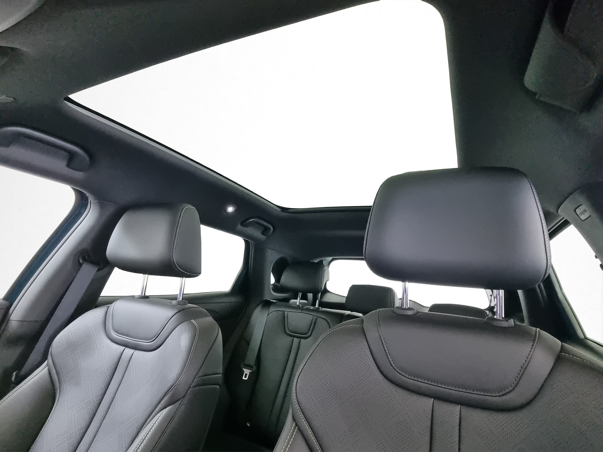 BYD Atto 2 DM-i Boost FWD-image-12