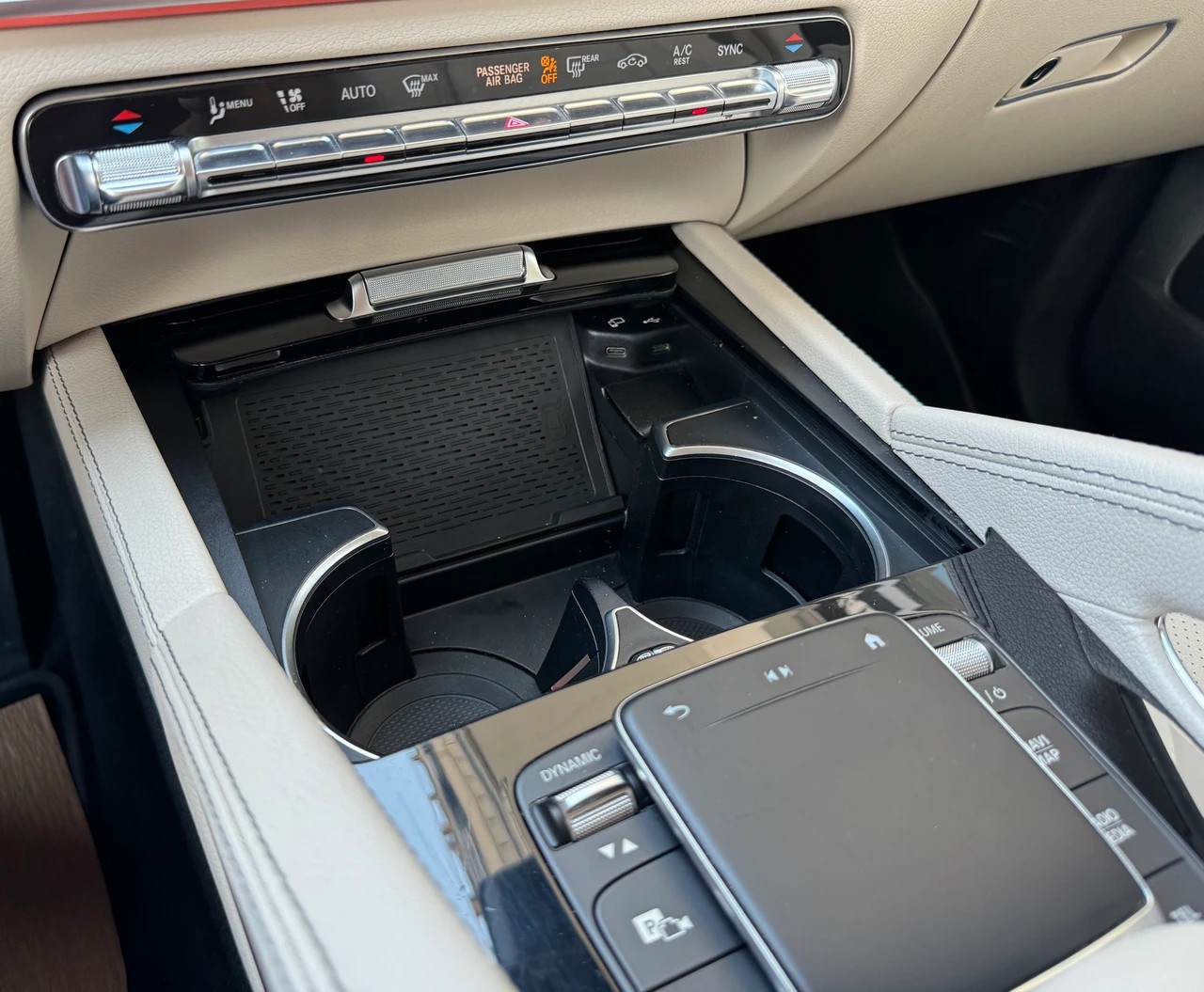 MERCEDES-BENZ GLE 300 d 4Matic 9G-Tronic 7-Plätzer-image-17