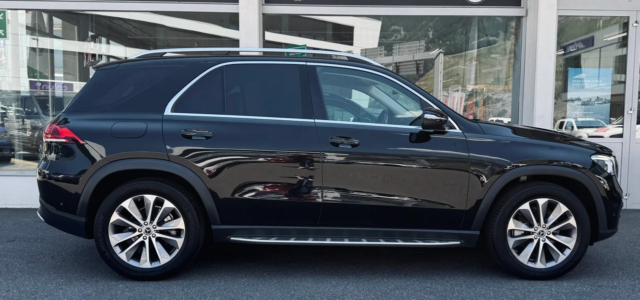 MERCEDES-BENZ GLE 300 d 4Matic 9G-Tronic 7-Plätzer-image-1