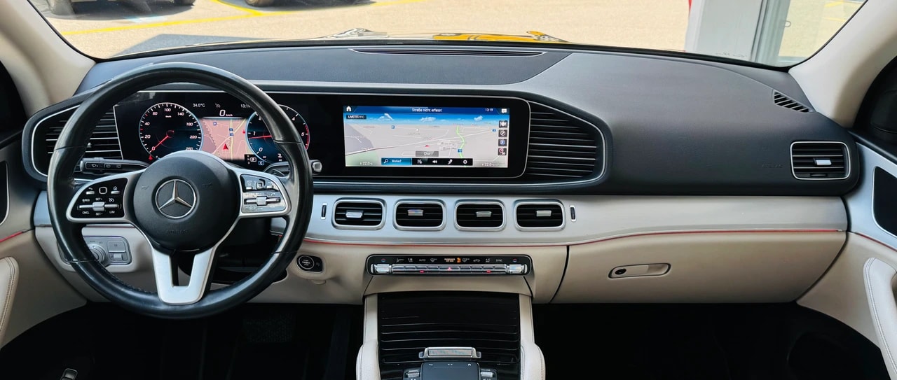 MERCEDES-BENZ GLE 300 d 4Matic 9G-Tronic 7-Plätzer-image-12