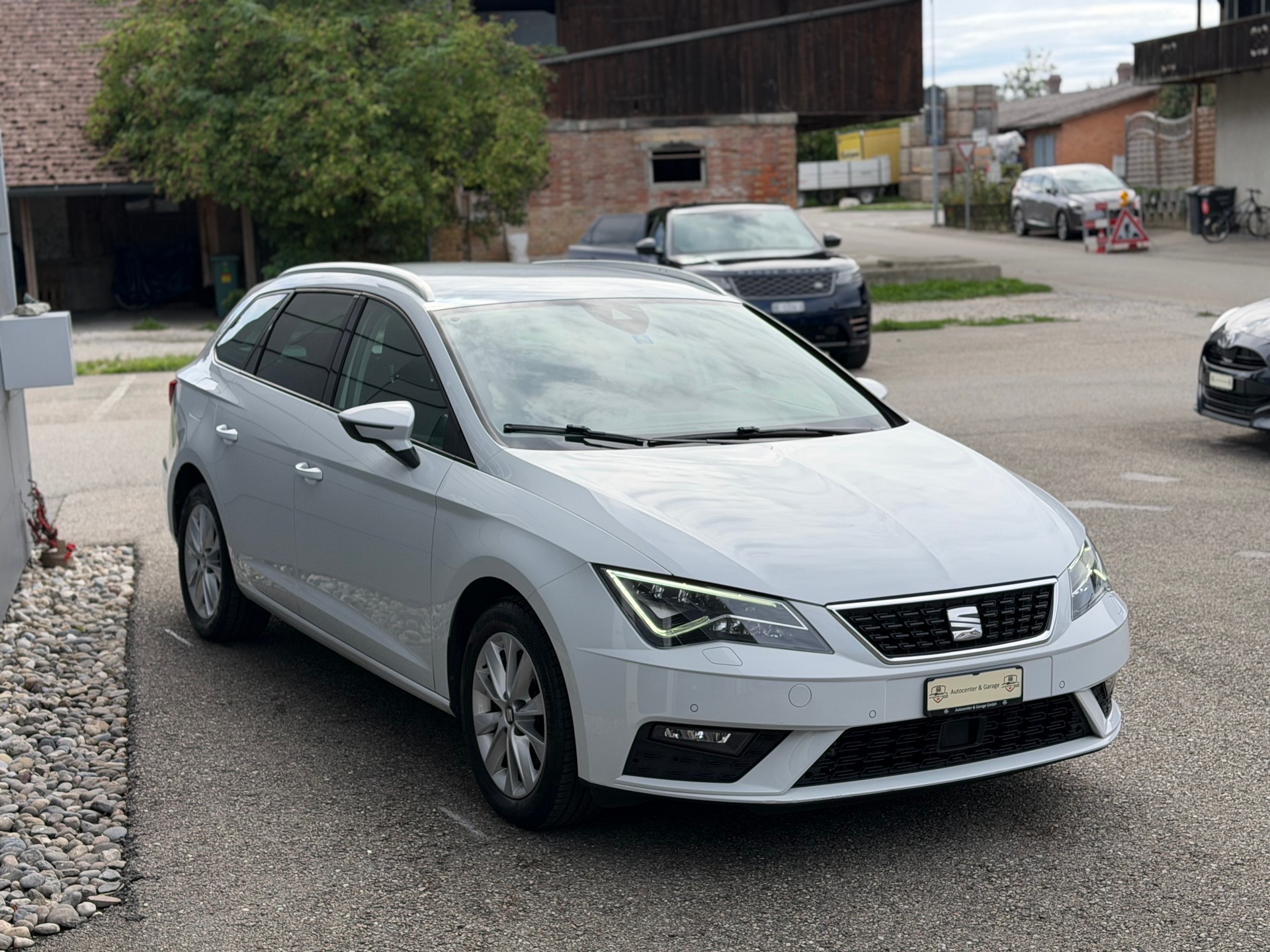 SEAT Leon ST 2.0 TDI CR Style 4Drive DSG-image-8