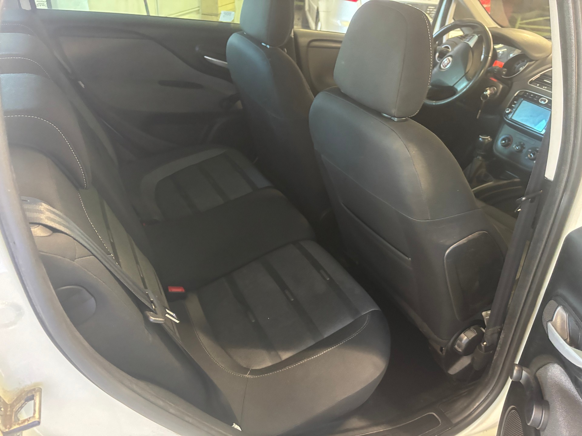 FIAT Punto Evo 1.4 16V Dynamic-image-7