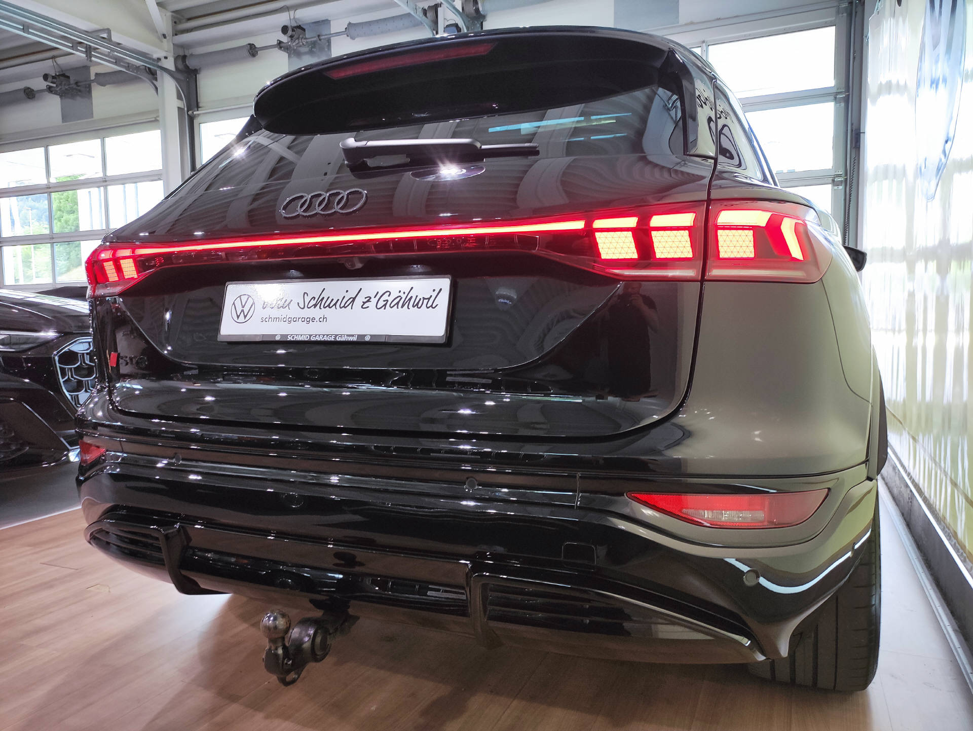AUDI SQ6 e-tron quattro-image-20