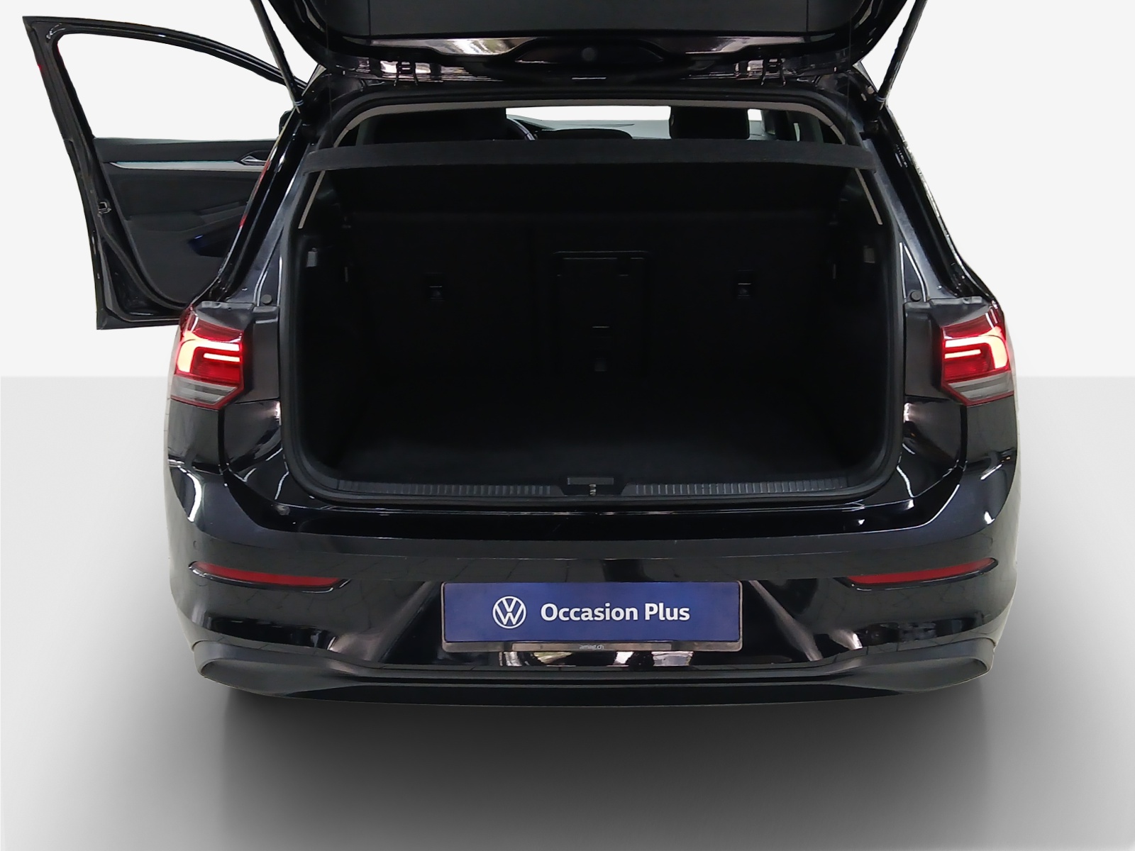 VW Golf 1.5 e TSI ACT Life DSG-image-12