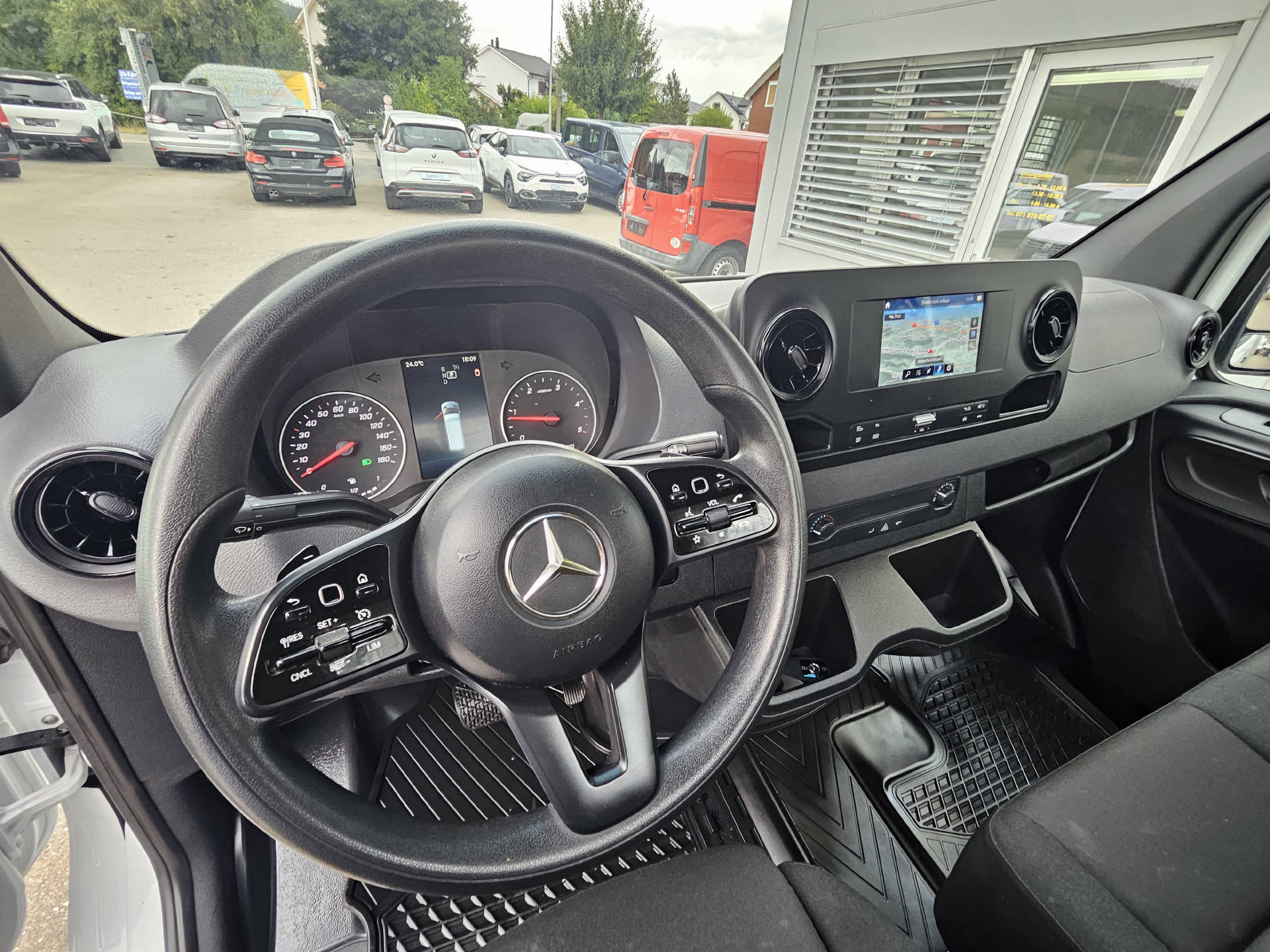 MERCEDES-BENZ Sprinter 317 Kab.-Ch. 3665 S 2.0 CDI 170* Automat * Klima * 3-Seitenkipper * Gratis-Service *-image-13