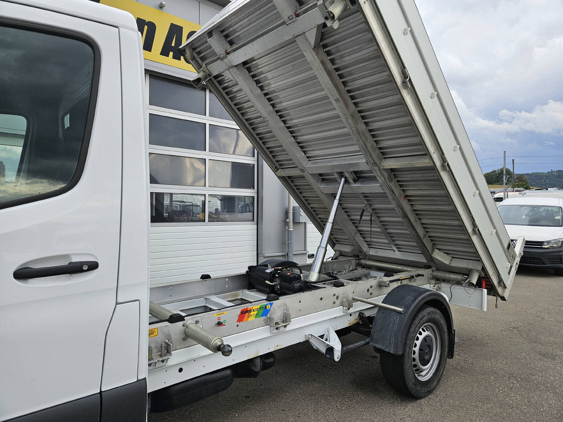 MERCEDES-BENZ Sprinter 317 Kab.-Ch. 3665 S 2.0 CDI 170* Automat * Klima * 3-Seitenkipper * Gratis-Service *-showroom-element-2