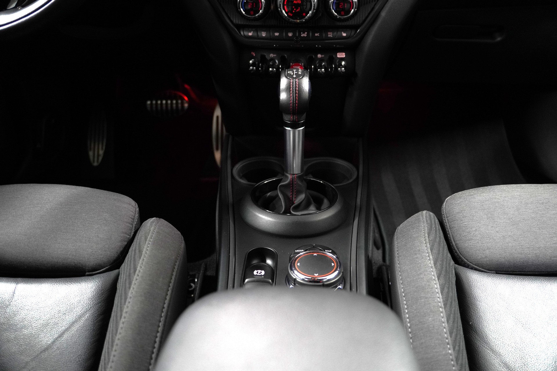 MINI Mini Countryman John Cooper Works ALL4 Steptronic-image-14