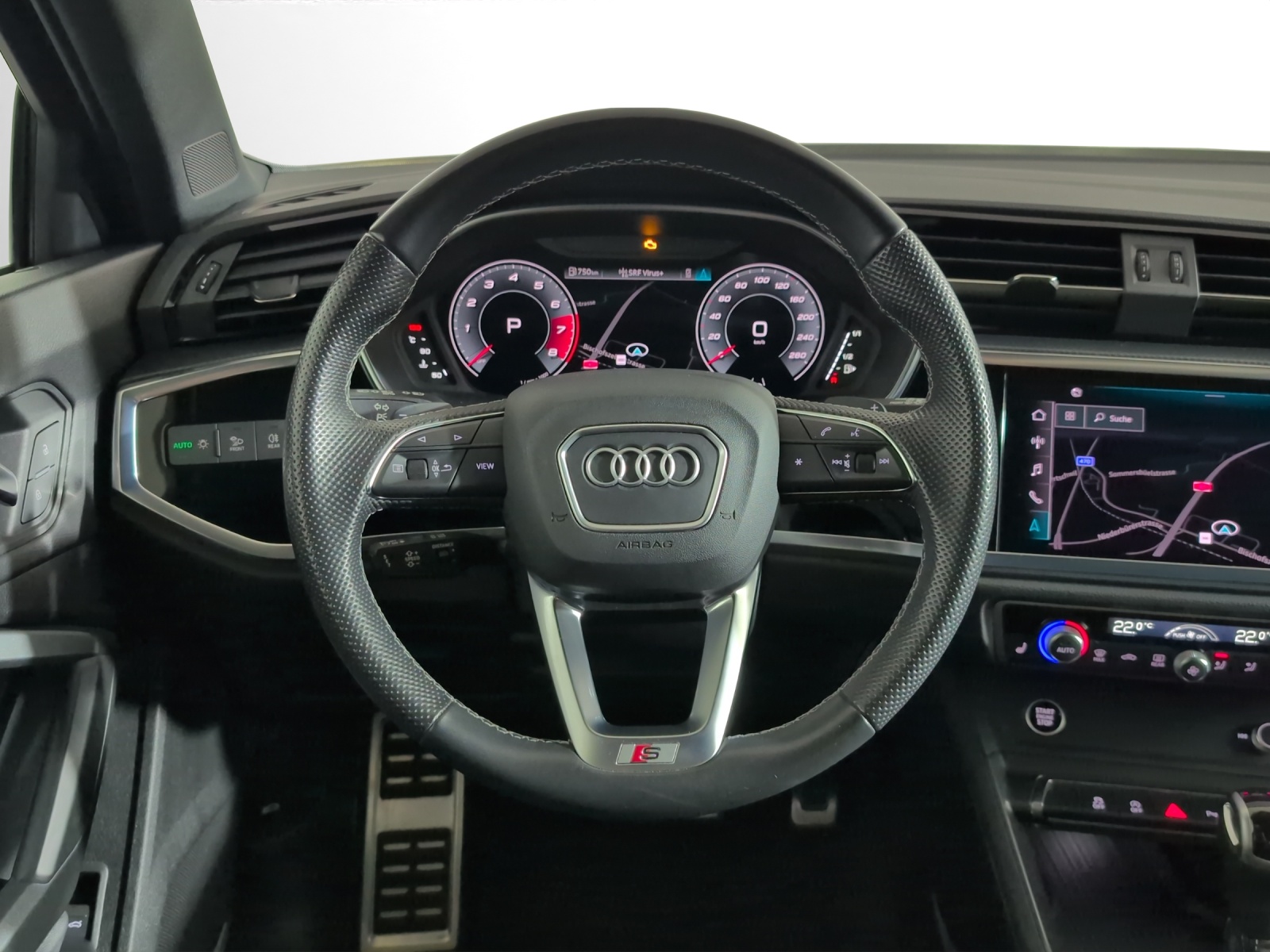 AUDI Q3 35 TFSI S line Attraction S-tronic-image-11