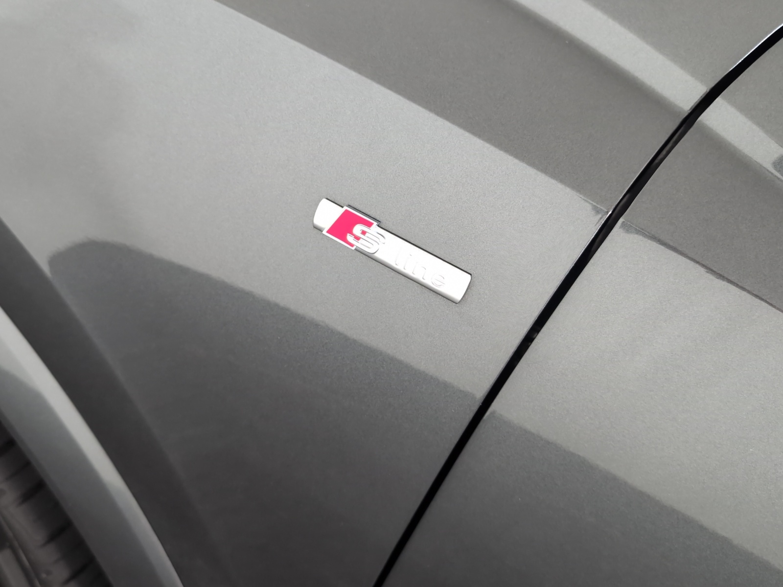 AUDI Q3 35 TFSI S line Attraction S-tronic-image-15