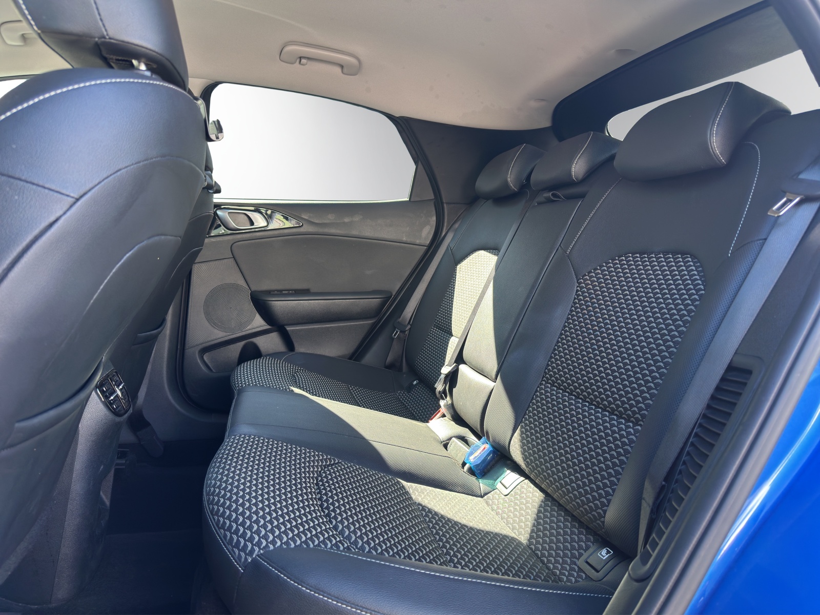 KIA Xceed 1.6 GDi Plug-in Hybrid Style DCT-image-11