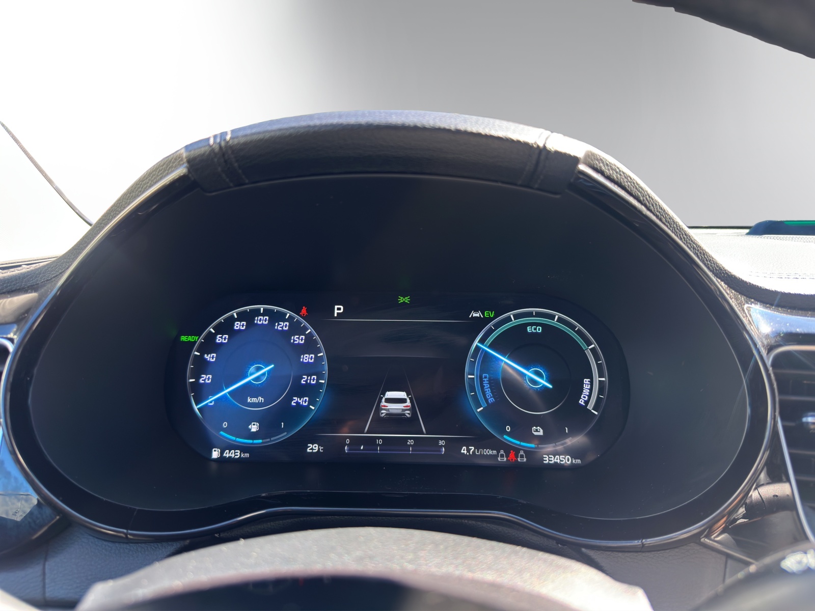 KIA Xceed 1.6 GDi Plug-in Hybrid Style DCT-image-17
