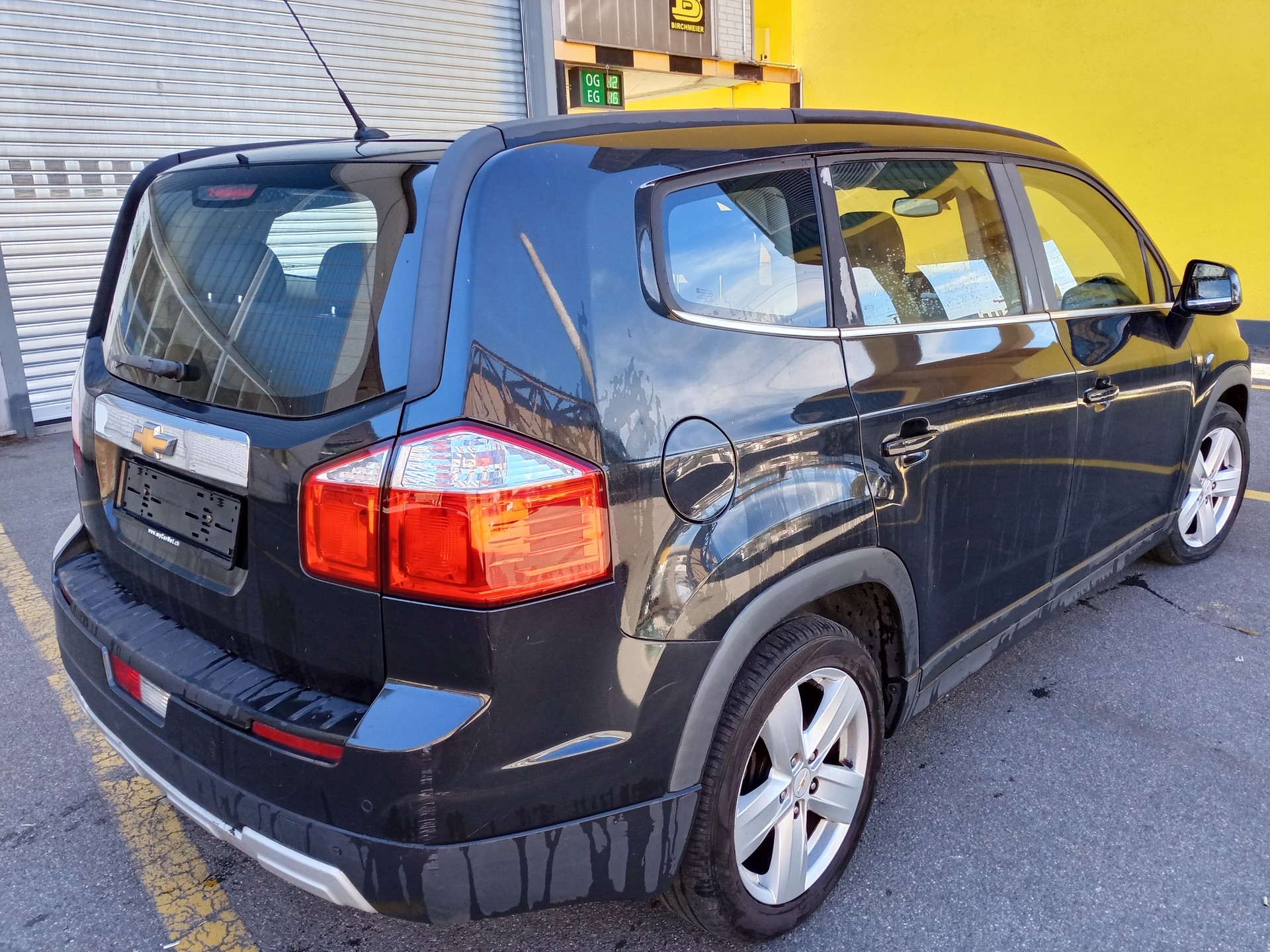 CHEVROLET Orlando 2.0 VCDi LT-image-1