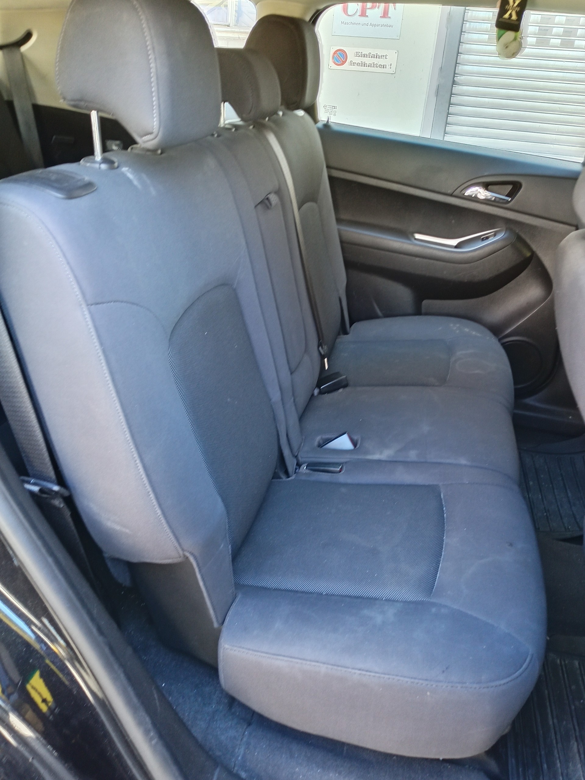 CHEVROLET Orlando 2.0 VCDi LT-image-9