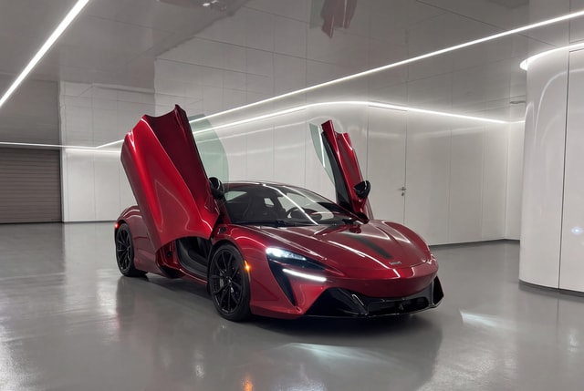 McLaren ARTURA