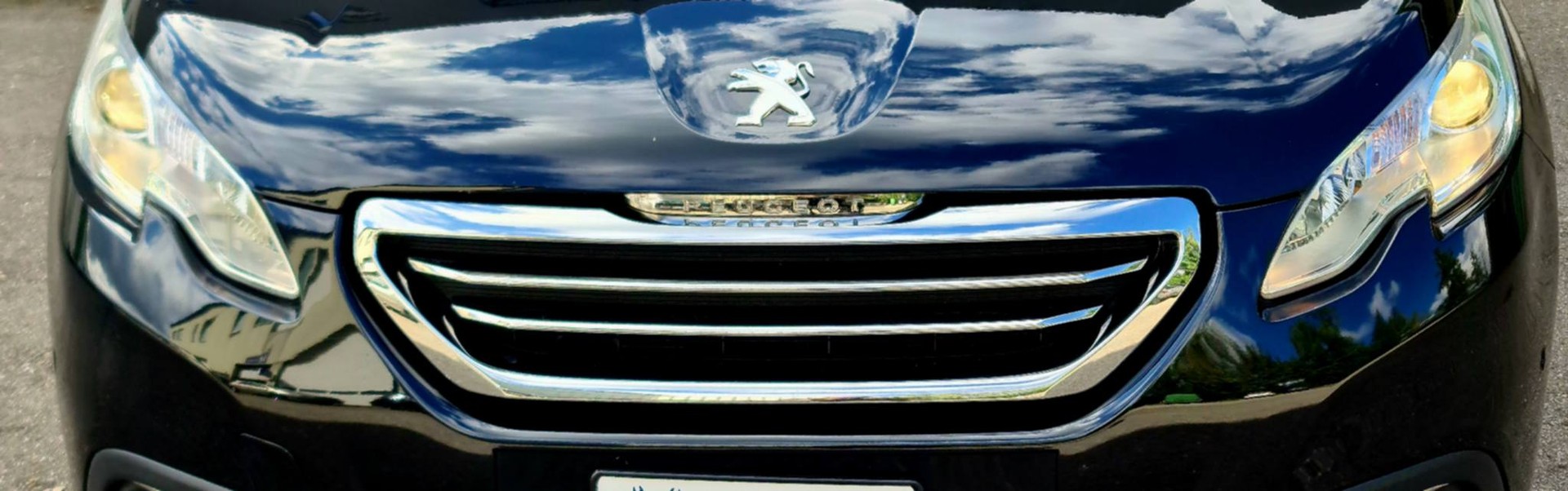 PEUGEOT 2008 1.2 PureTech Active EAT6-image-4