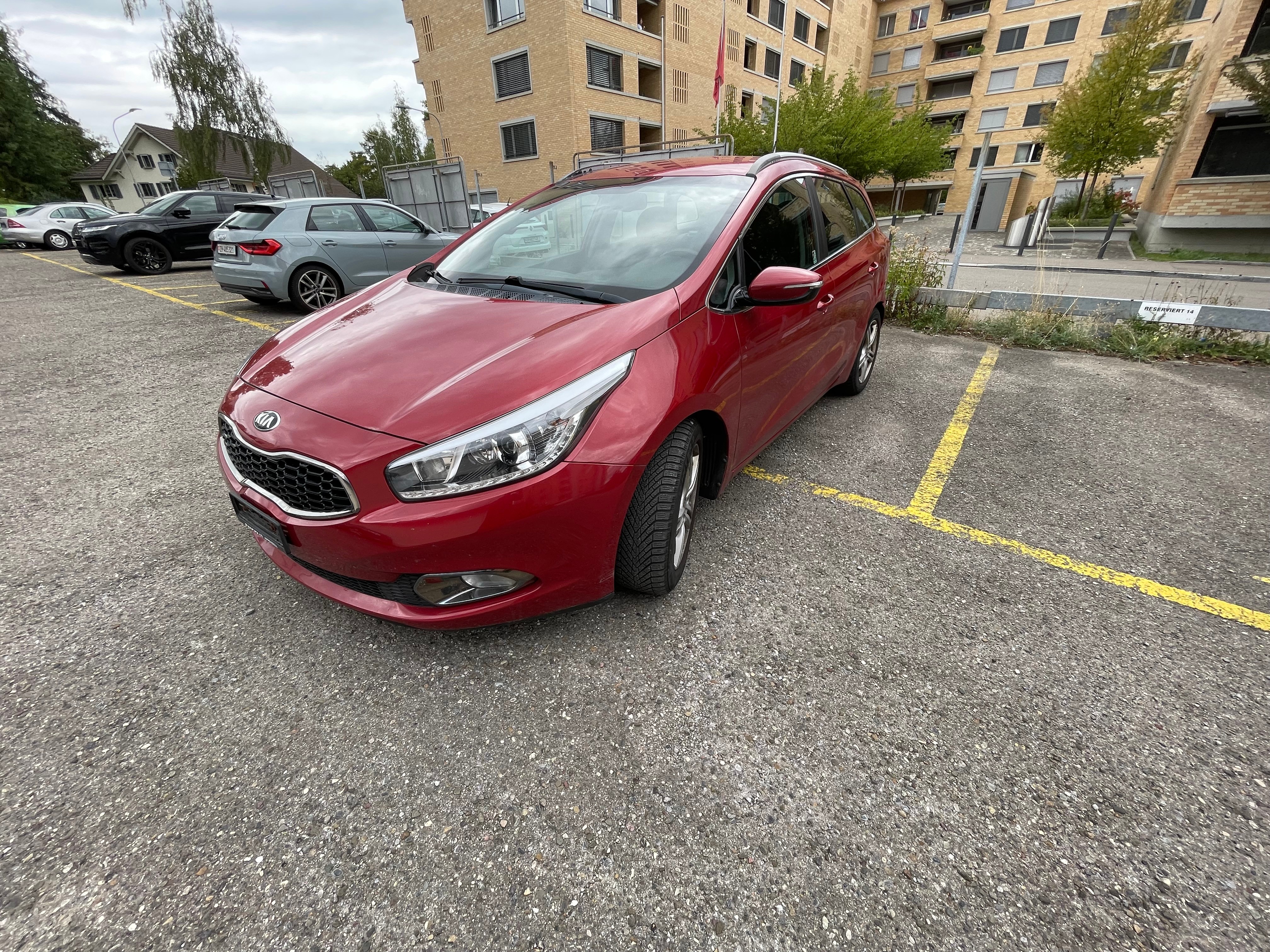KIA Cee'd Sportswagon 1.6 GDi Trend — slika 1