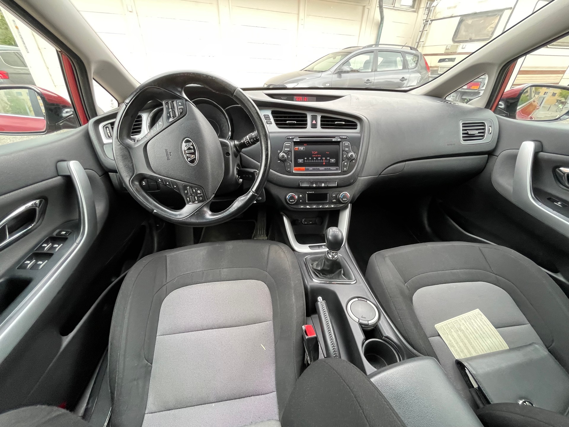 KIA Cee'd Sportswagon 1.6 GDi Trend-image-7