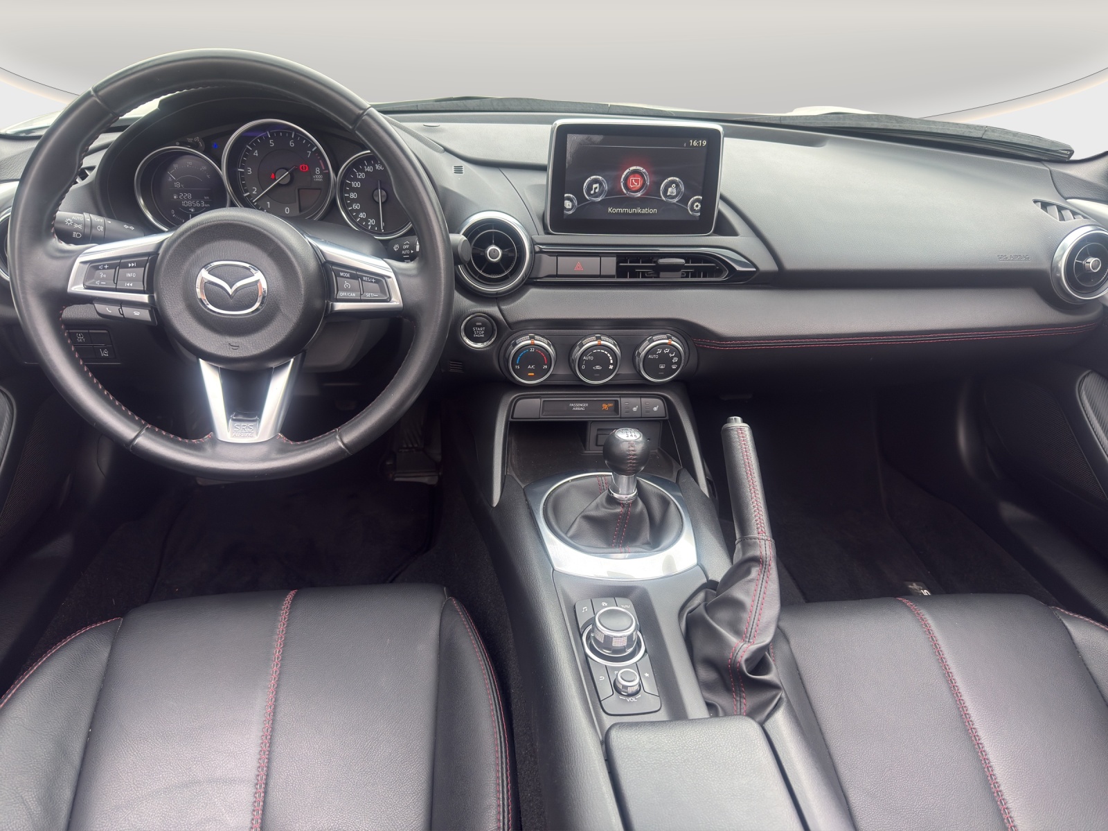 MAZDA MX-5 1.5 Revolution-image-11