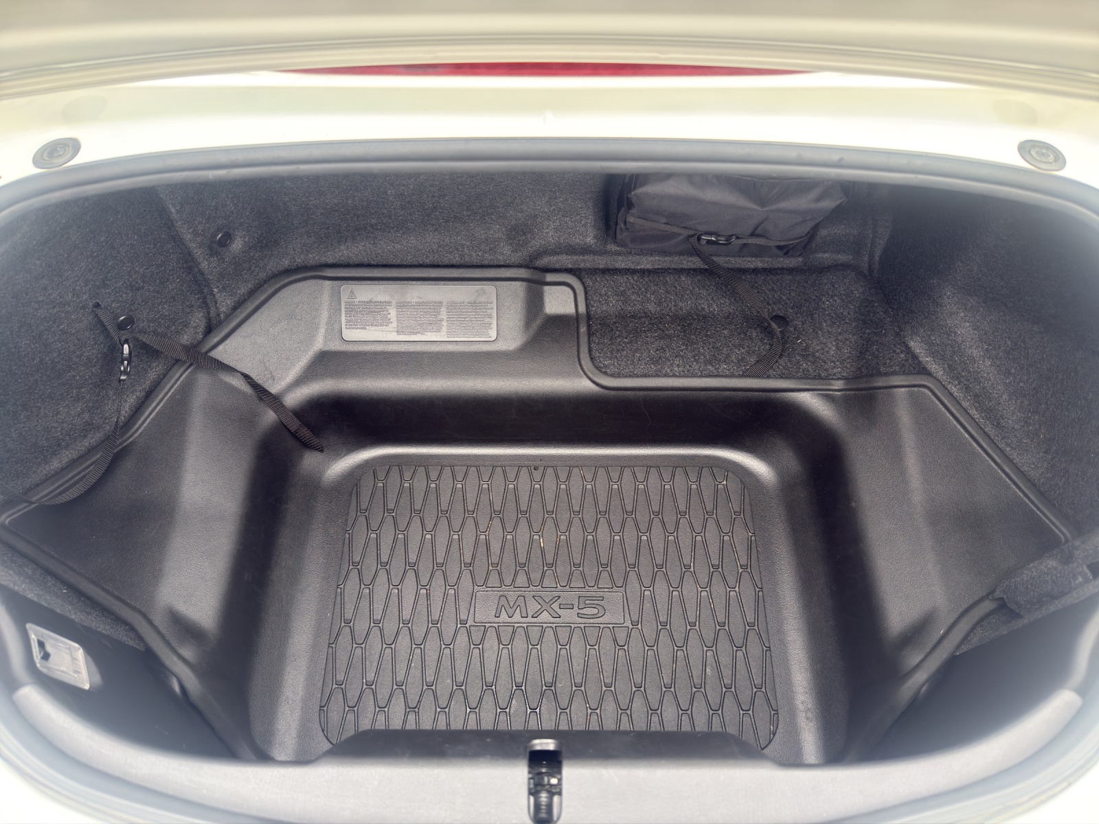 MAZDA MX-5 1.5 Revolution-image-15