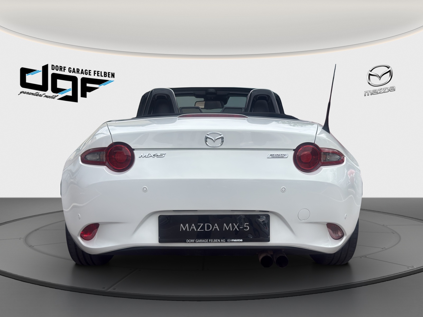 MAZDA MX-5 1.5 Revolution-image-3