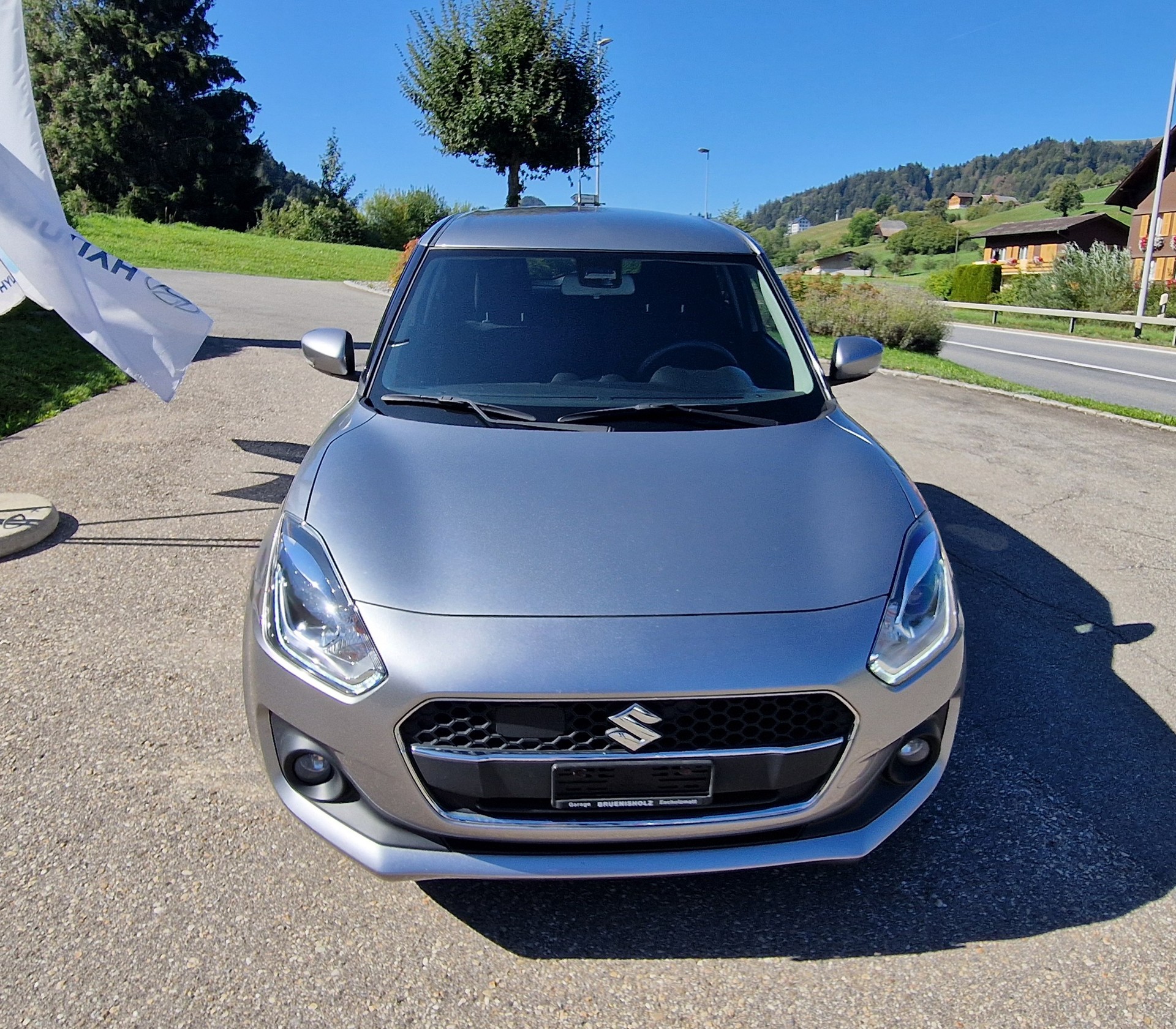 SUZUKI Swift 1.2i 16V SHVS Piz Sulai Top Hybrid Allgri4x4-image-1