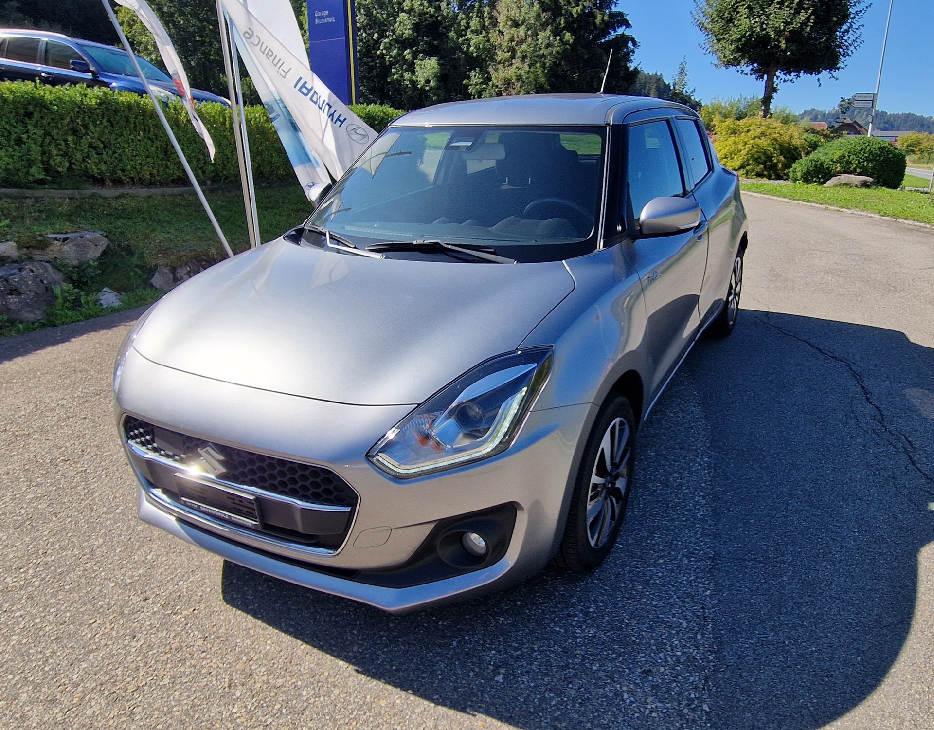 SUZUKI Swift 1.2i 16V SHVS Piz Sulai Top Hybrid Allgri4x4-image-0