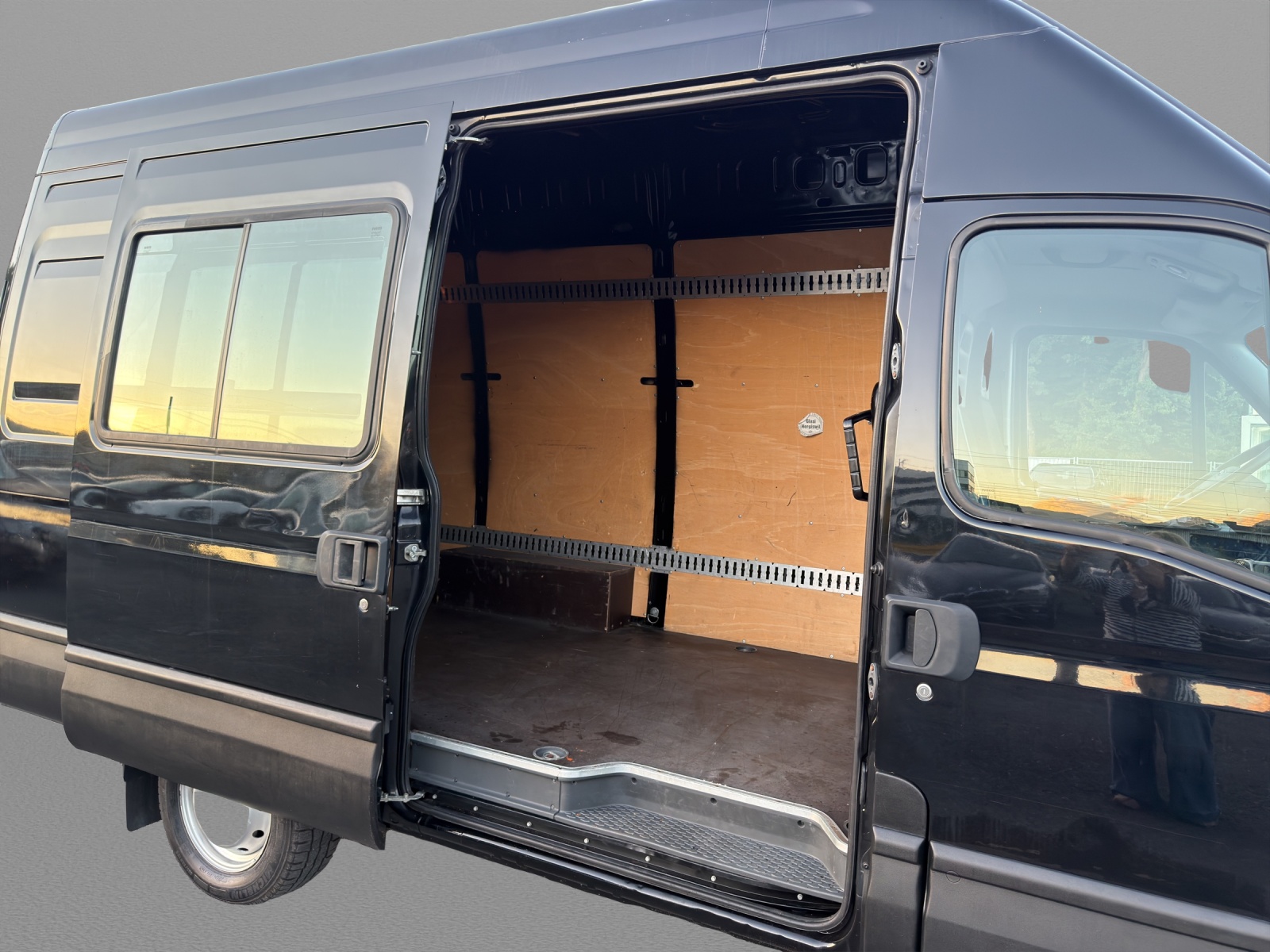 IVECO 35 S 15 VL-image-9