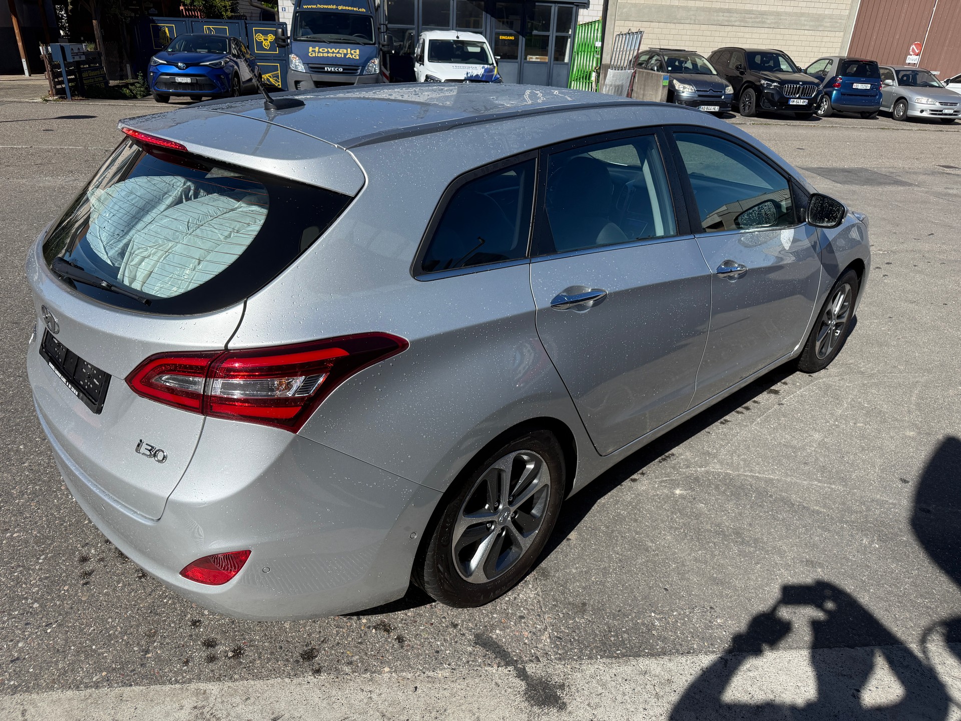 HYUNDAI i30 Wagon 1.6 CRDi Vertex Automatic DCT-image-4