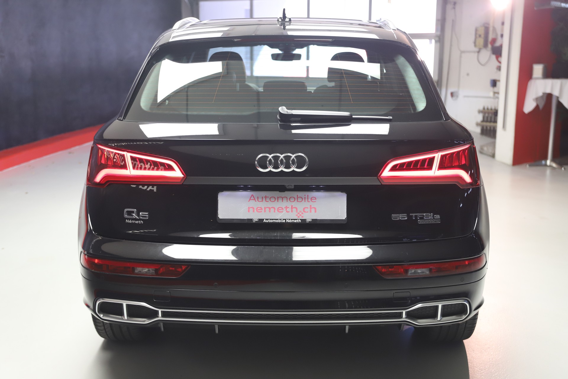 AUDI Q5 55 TFSI e quattro-image-3