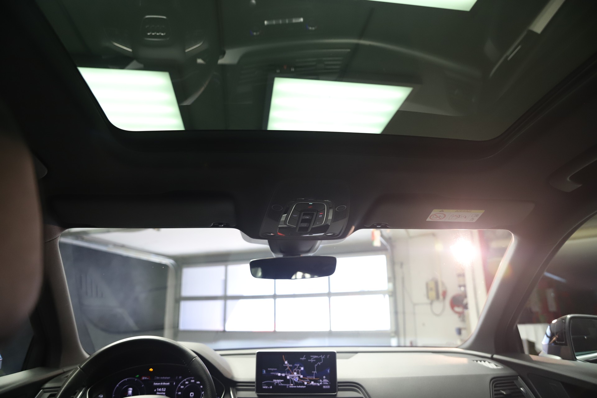 AUDI Q5 55 TFSI e quattro-image-7