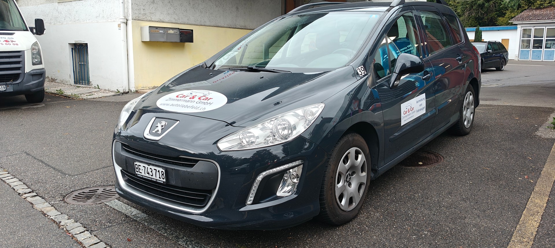 PEUGEOT 308 SW 1.6 HDI Business EGS6-image-3