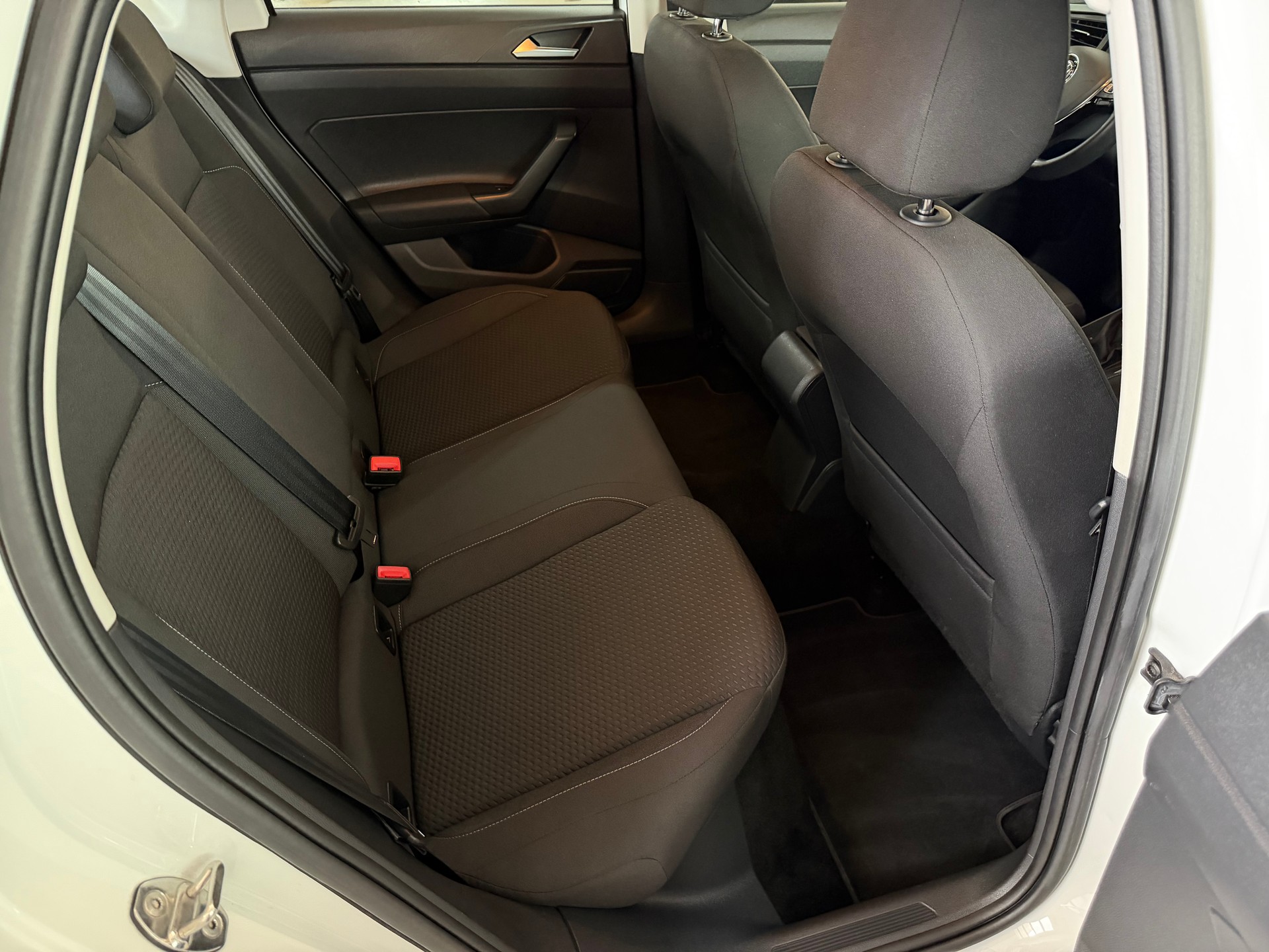 VW Polo 1.0 TSI BMT Comfortline DSG-image-16