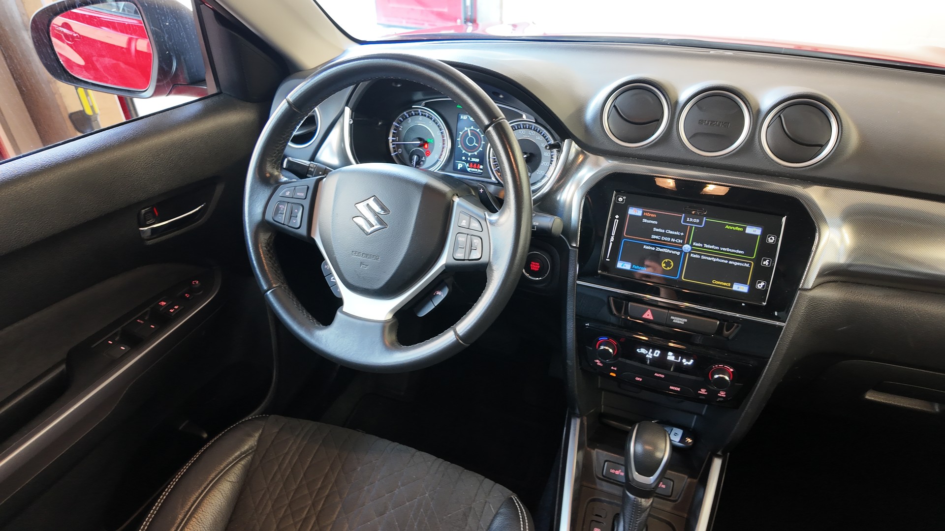 SUZUKI Vitara 1.5 Hybrid Edition 35 Top 4x4 AGS-image-10