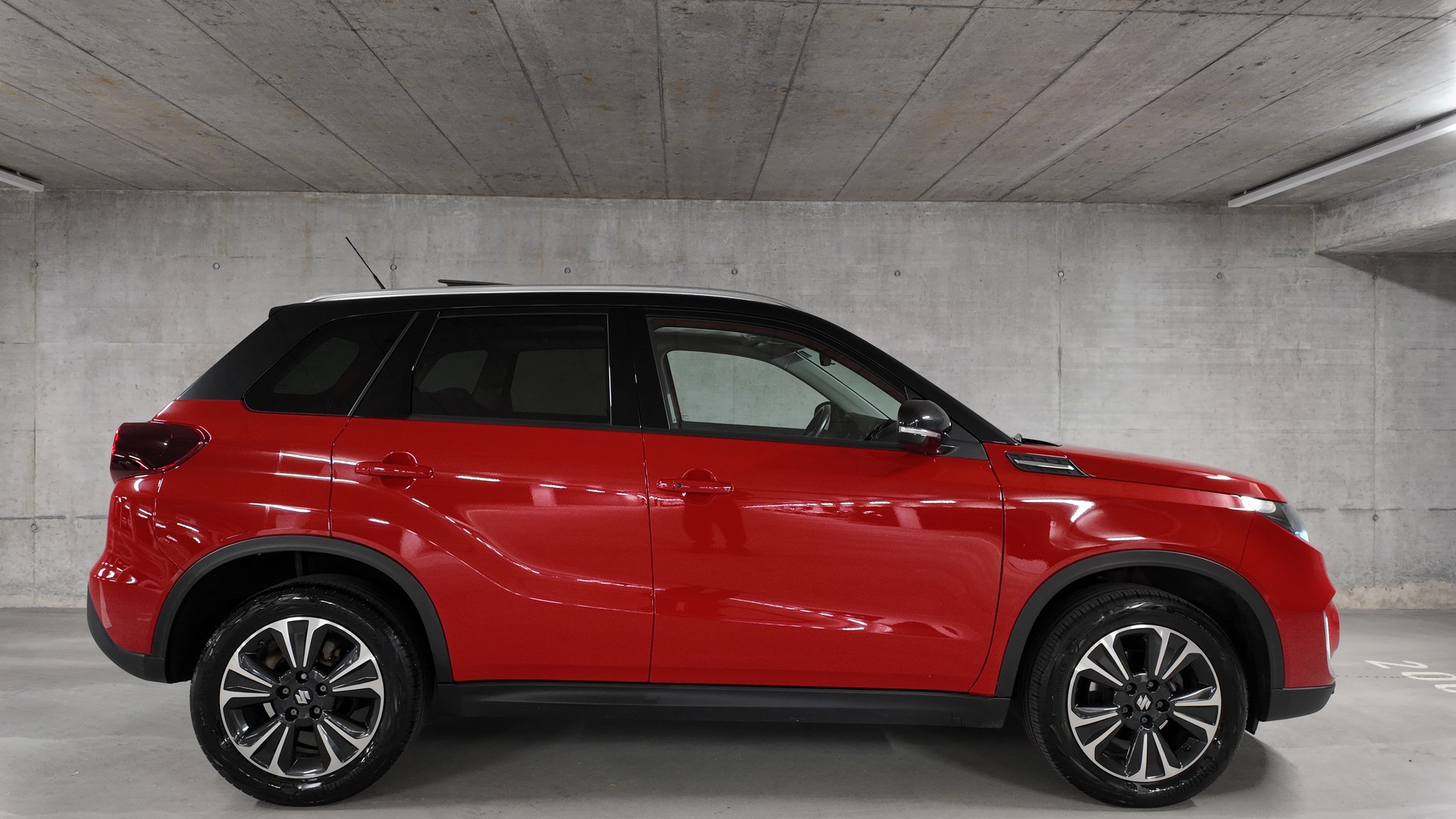 SUZUKI Vitara 1.5 Hybrid Edition 35 Top 4x4 AGS-image-3