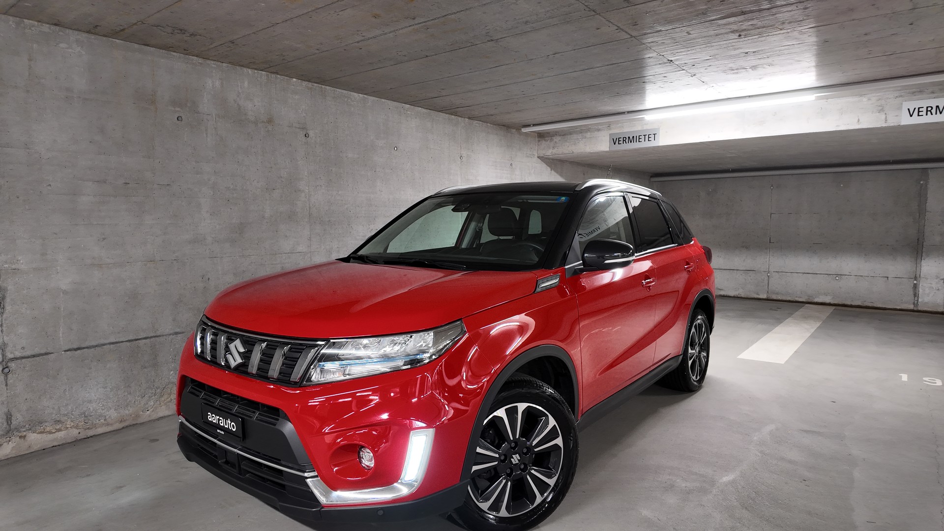 SUZUKI Vitara 1.5 Hybrid Edition 35 Top 4x4 AGS-image-0