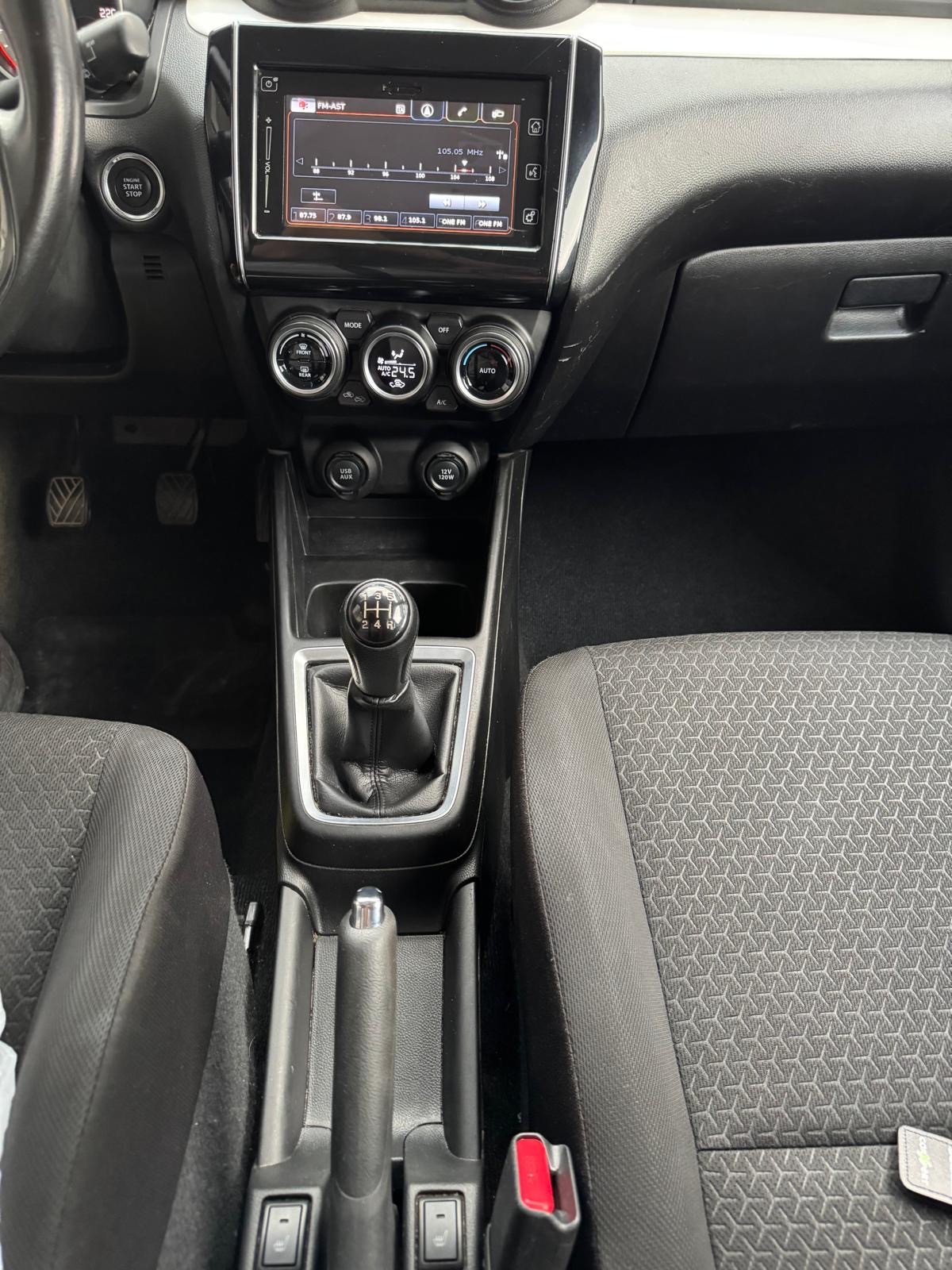 SUZUKI Swift 1.2i 16V SHVS Compact Top Hybrid Allgrip 4x4-image-16