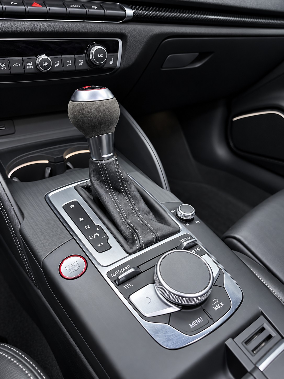 AUDI RS3 Sportback 2.5 TSI quattro S-tronic-image-20
