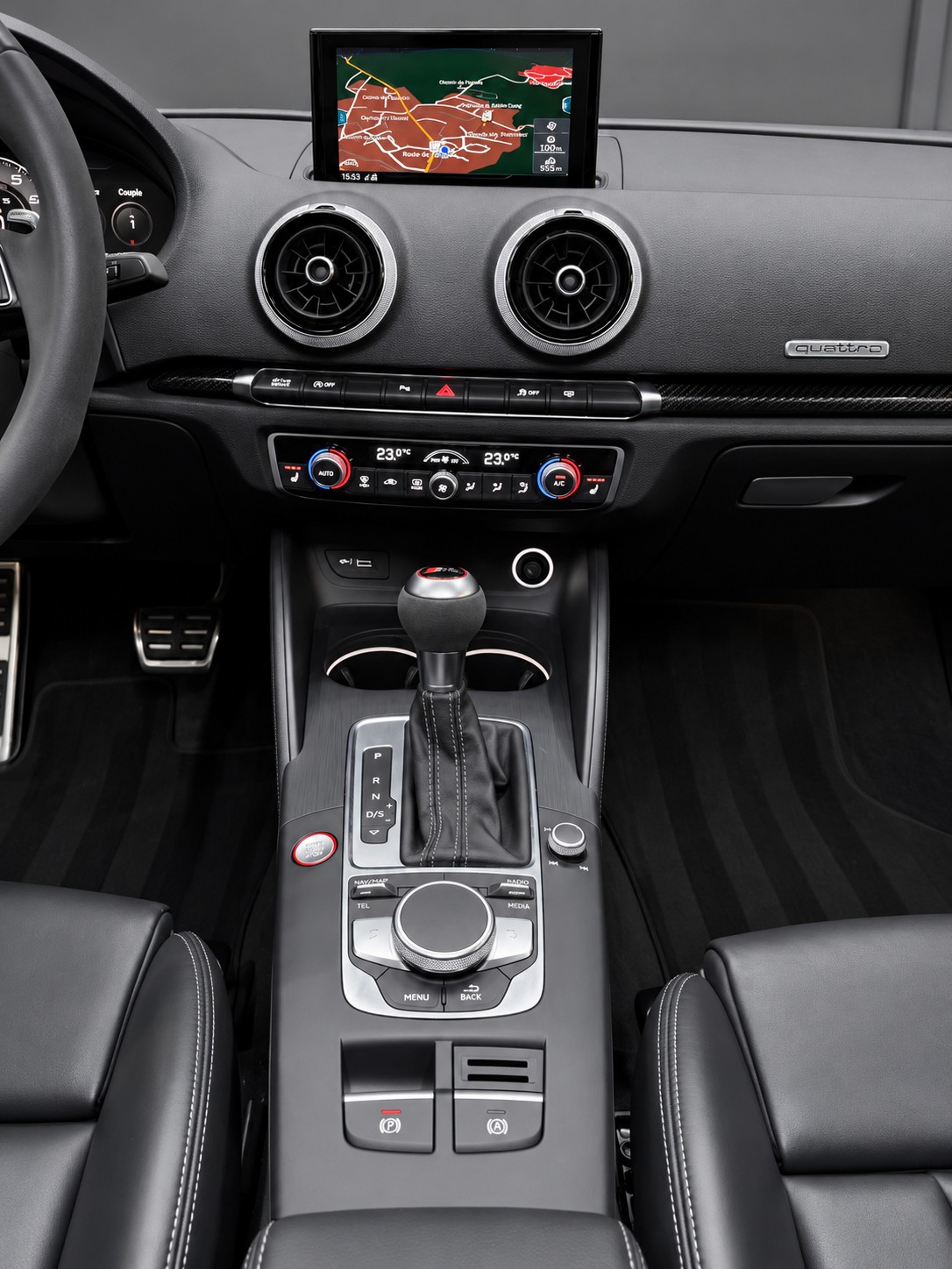 AUDI RS3 Sportback 2.5 TSI quattro S-tronic-image-17