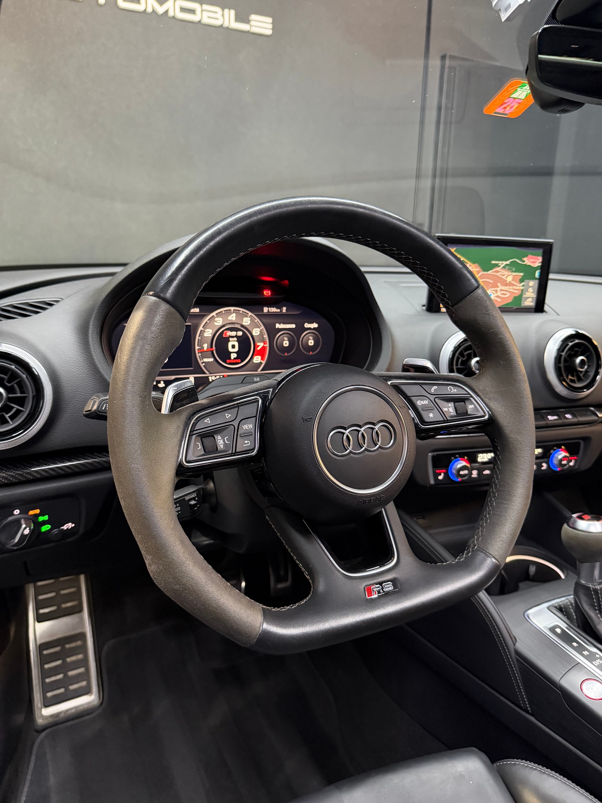 AUDI RS3 Sportback 2.5 TSI quattro S-tronic-image-21